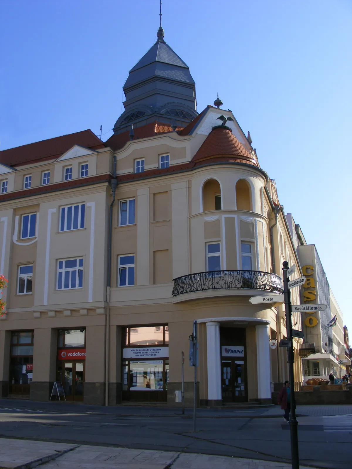 Photo showing: Egyem. lakóház, u.n. Dorottya-ház (Kaposvár, Fő utca 1.)