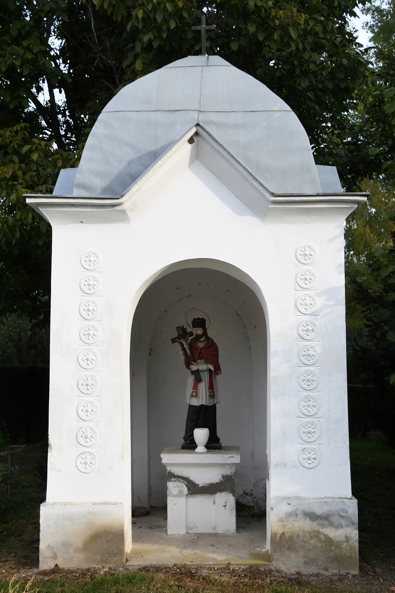 Photo showing: Statue of Saint John of Nepomuk in Szőlősgyörök, Hungary