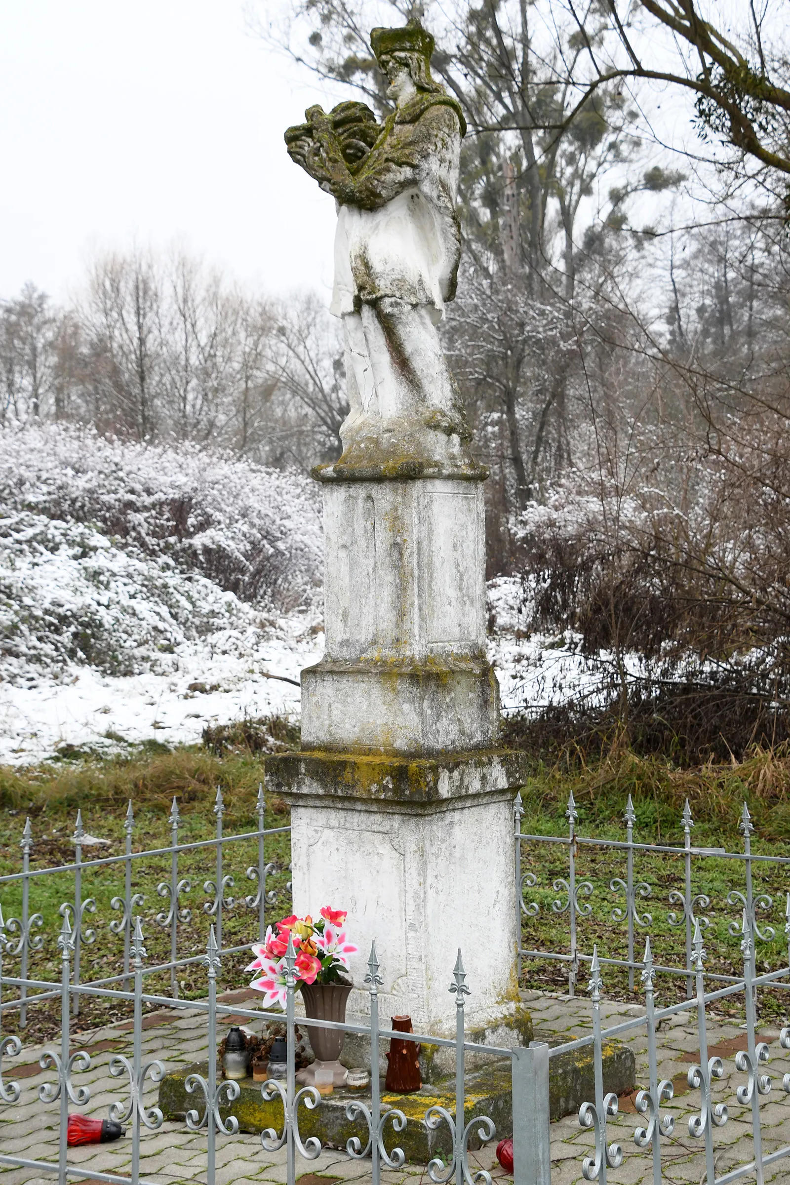 Photo showing: Statue of Saint John of Nepomuk in Tarany, Hungary
