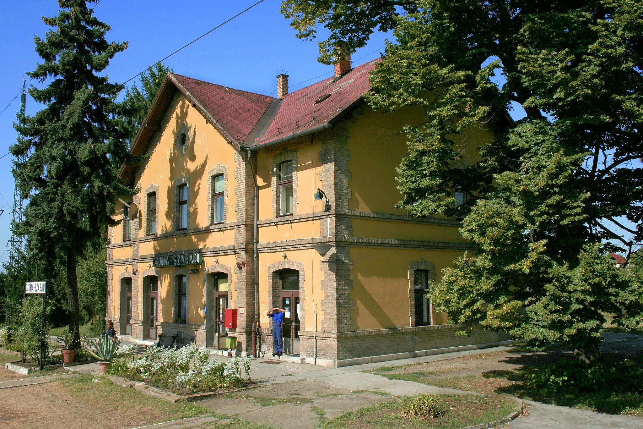 Photo showing: Csoma-Szabadi vasútállomás