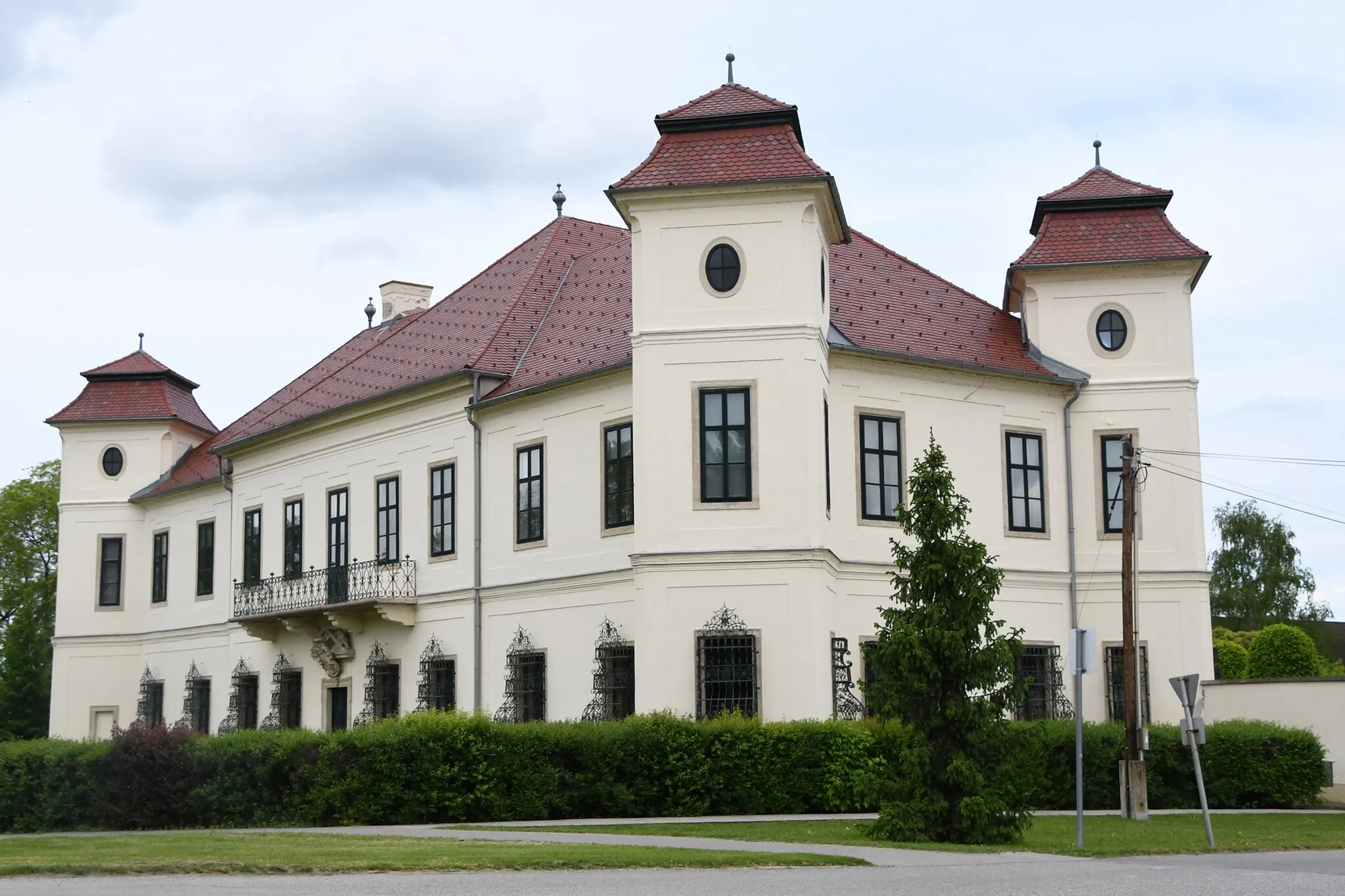 Photo showing: Archepiscopal mansion in Hajós, Hungary