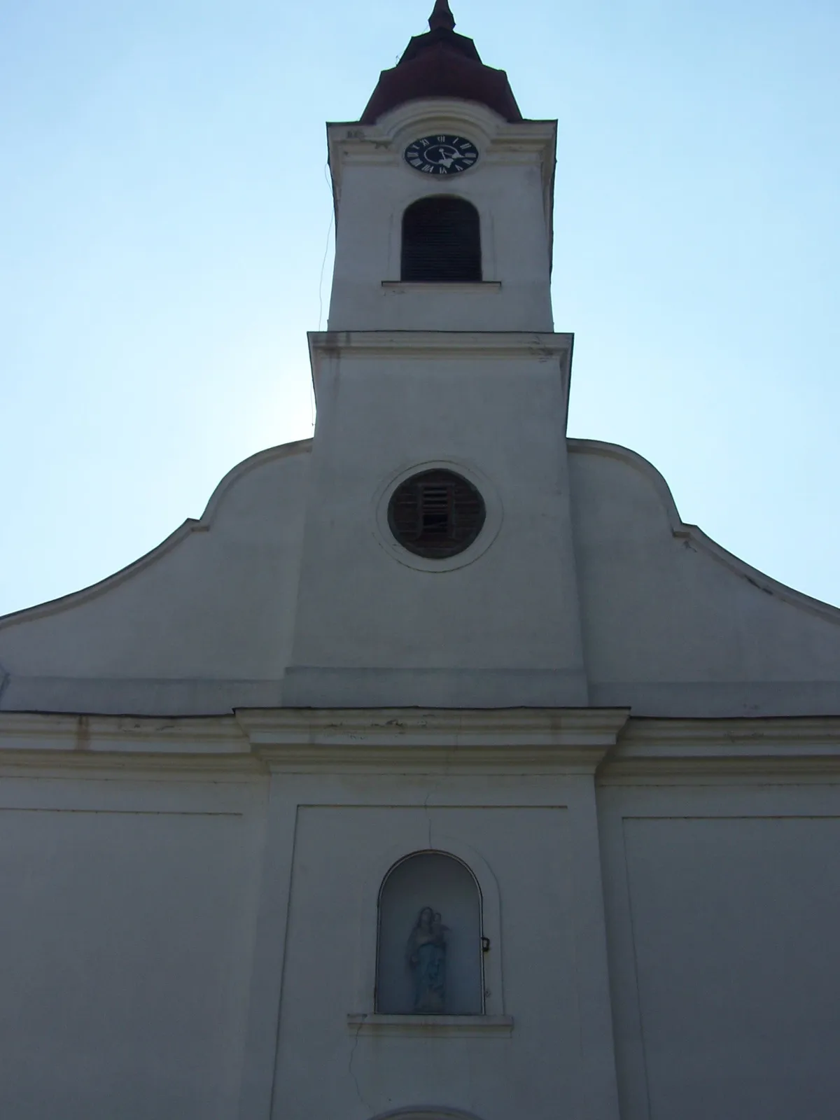 Photo showing: Római katolikus templom (Nepomunki Szent János) (Várdomb, Kossuth Lajos u.)