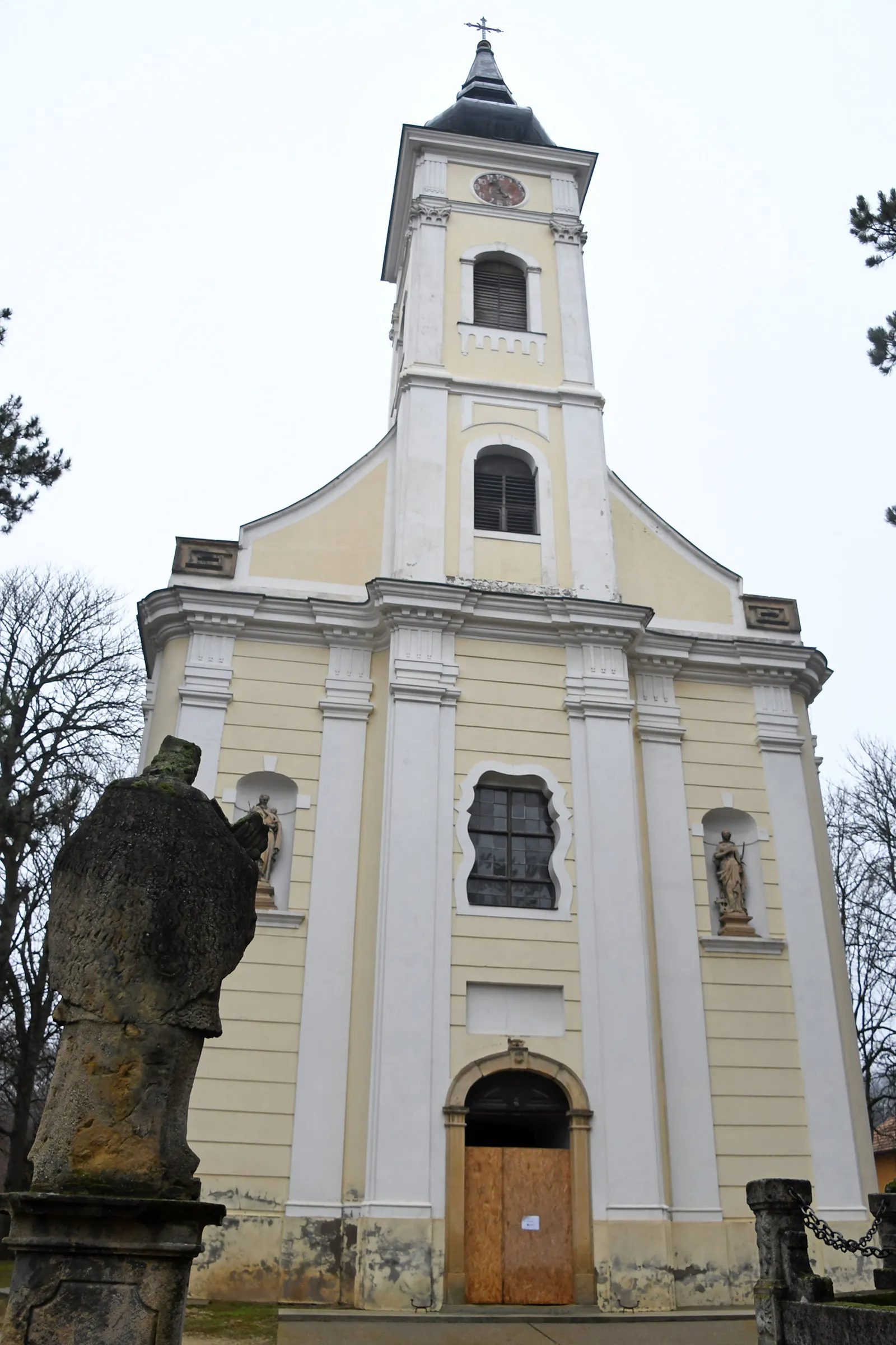 Photo showing: Holy Trinity church (Tevel)