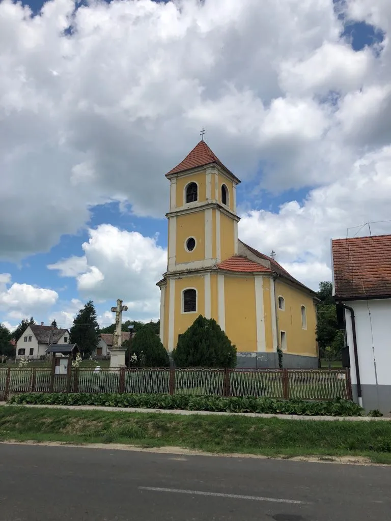 Photo showing: Roman Catholic church in Szólád (built in 1775-1782)
