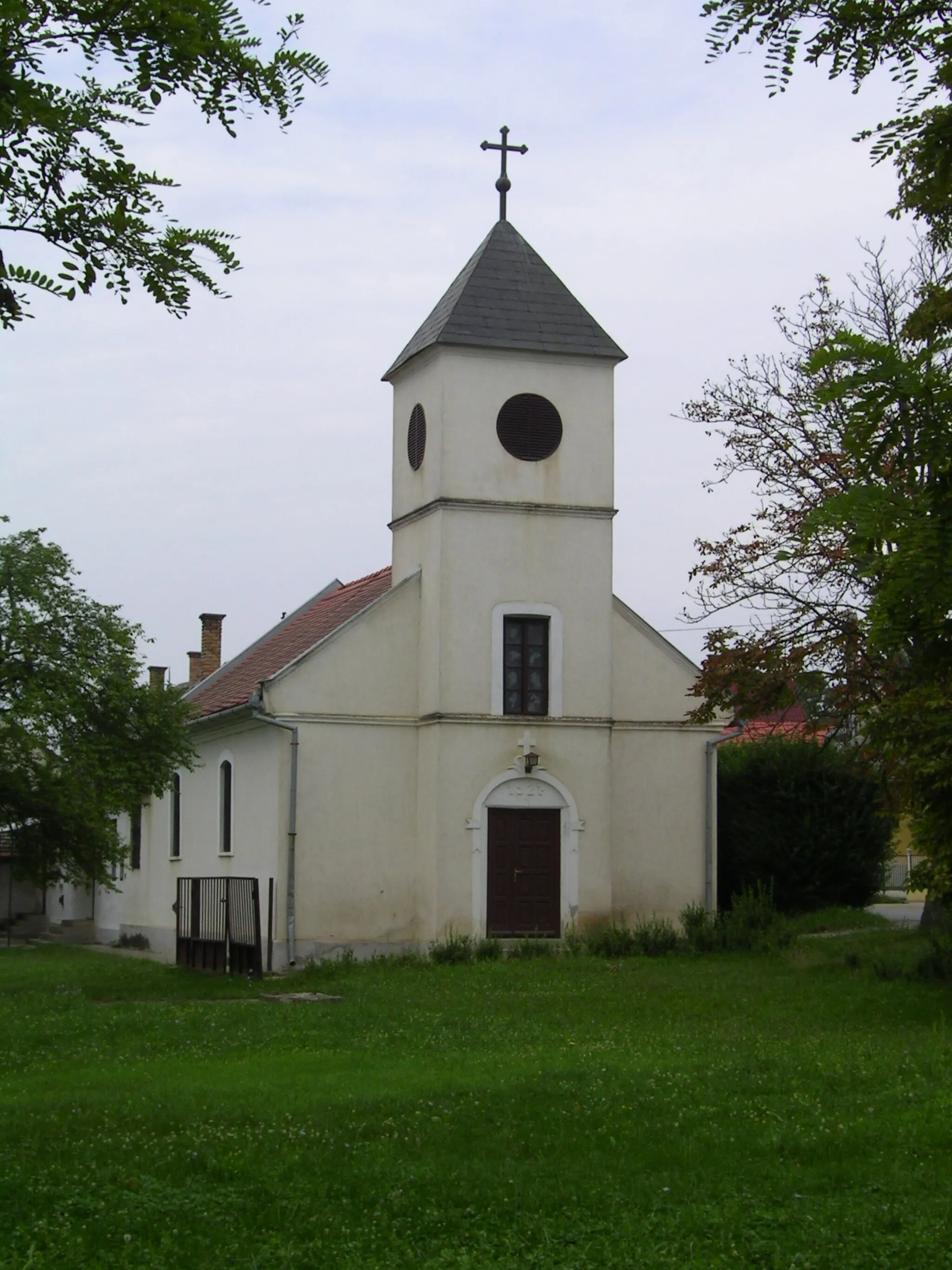 Photo showing: Our Lady Roman catholic church in Borjád in Deák Ferenc street, Hungary