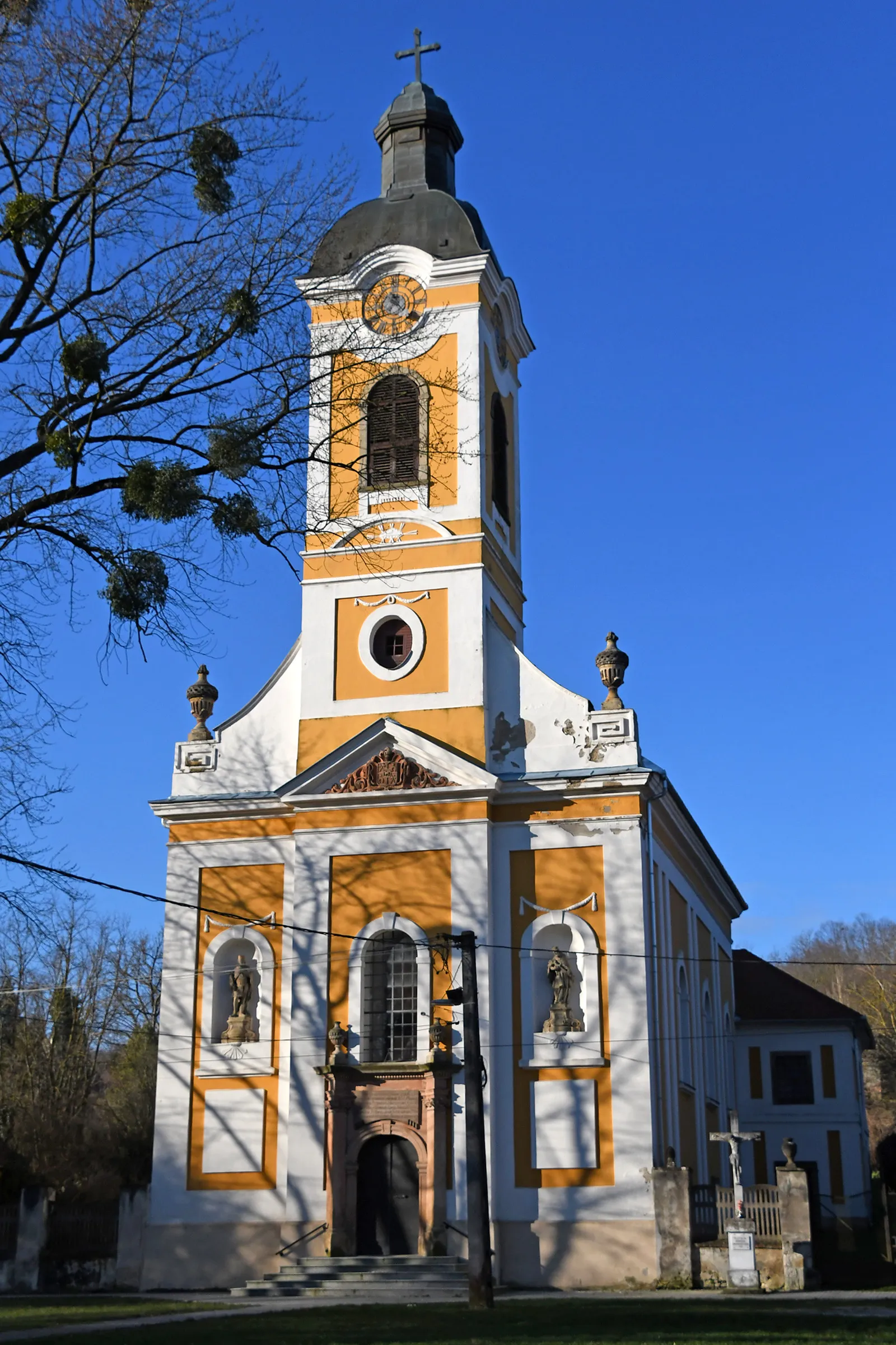 Photo showing: Roman Catholic church in Bükkösd, Hungary