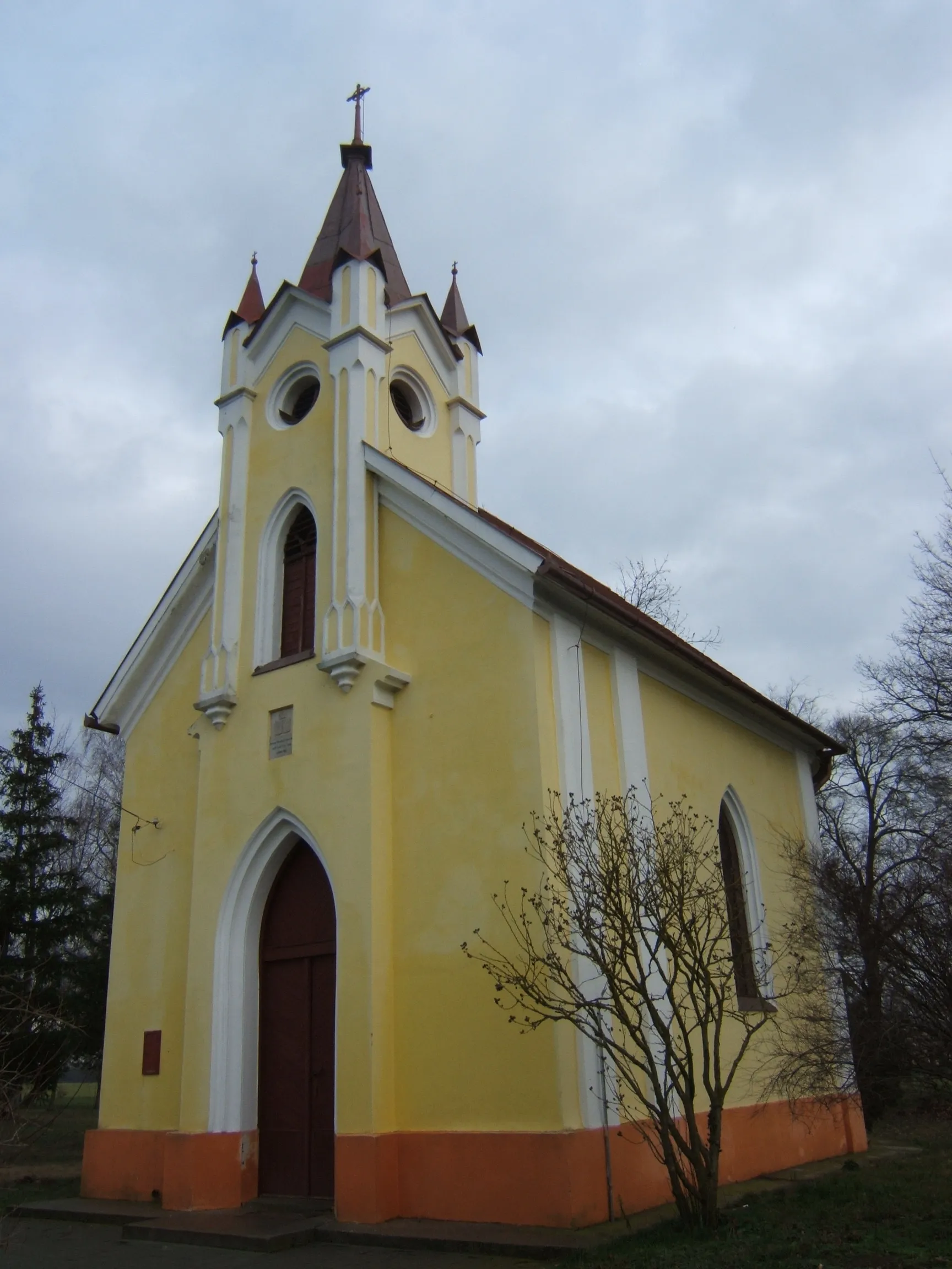 Photo showing: Bolhás, kápolna