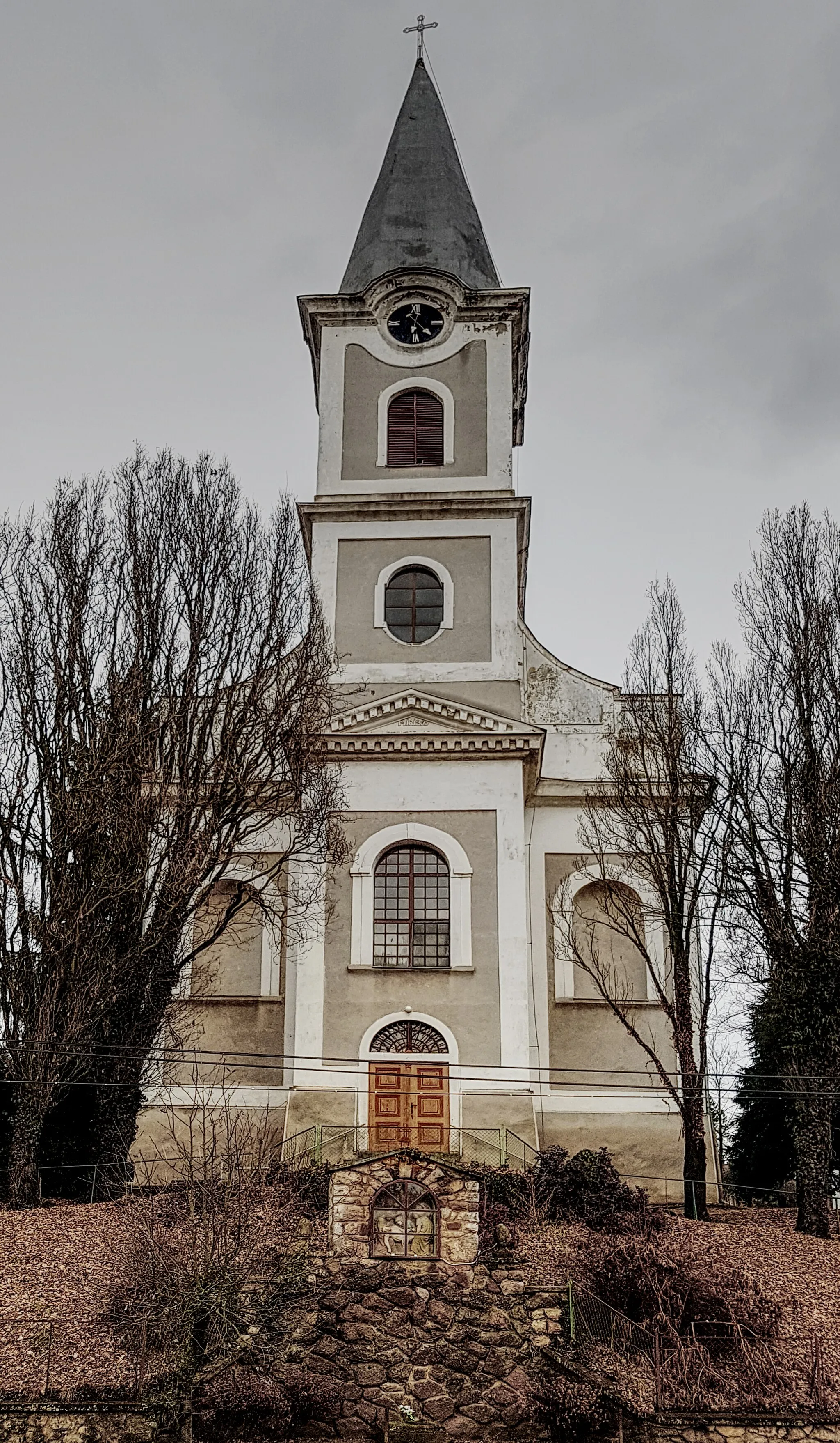 Photo showing: Görcsöny, római katolikus templom