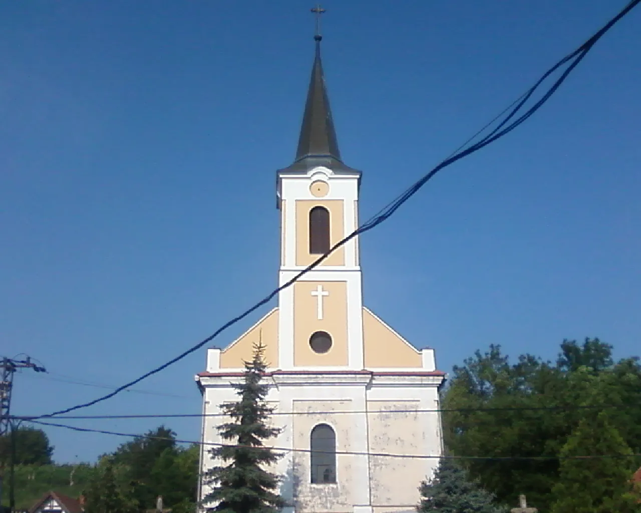 Photo showing: Roman catholic church in Kátoly, Hungary