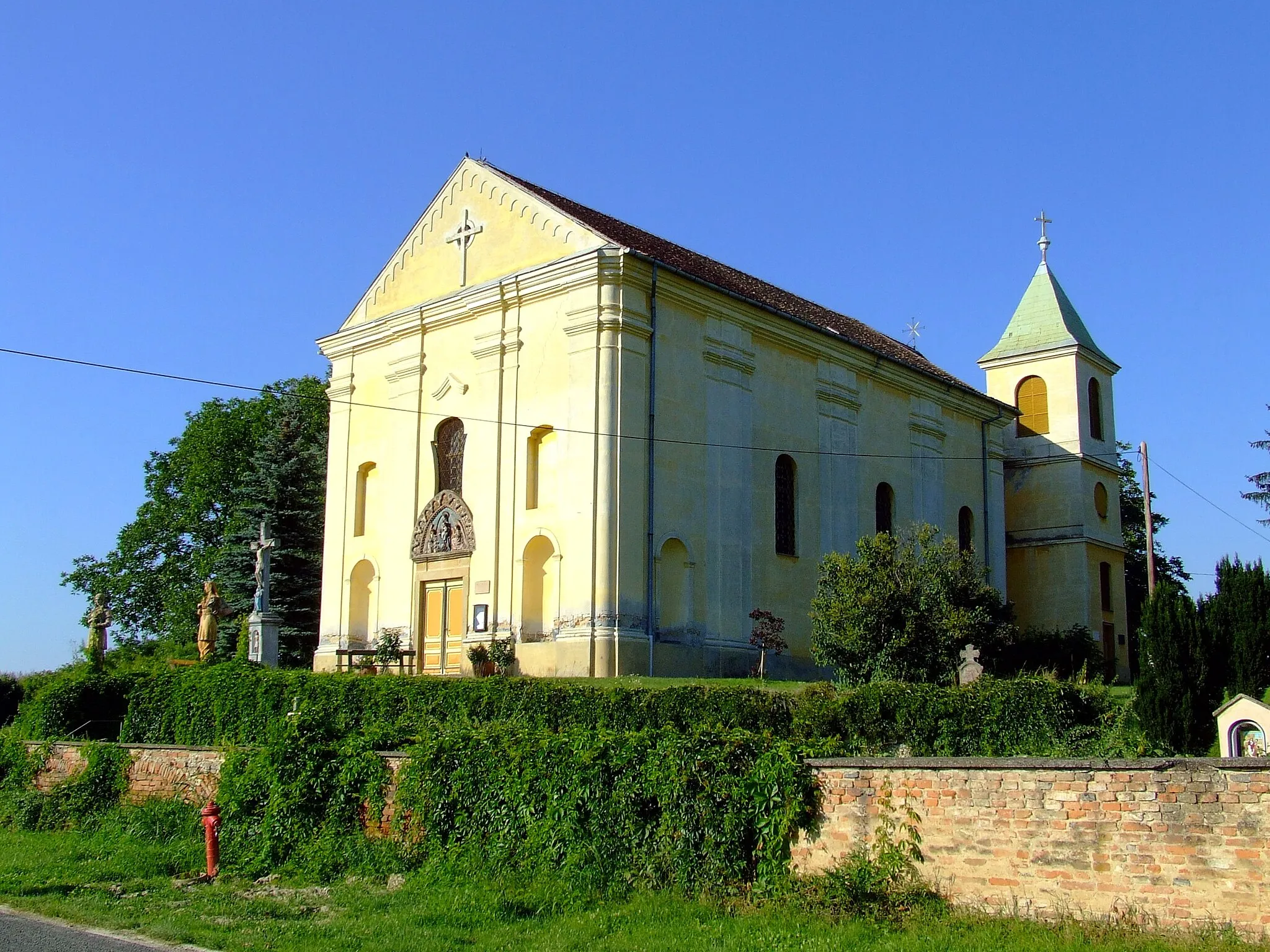 Photo showing: A máriakéméndi Nagyboldogasszony-templom