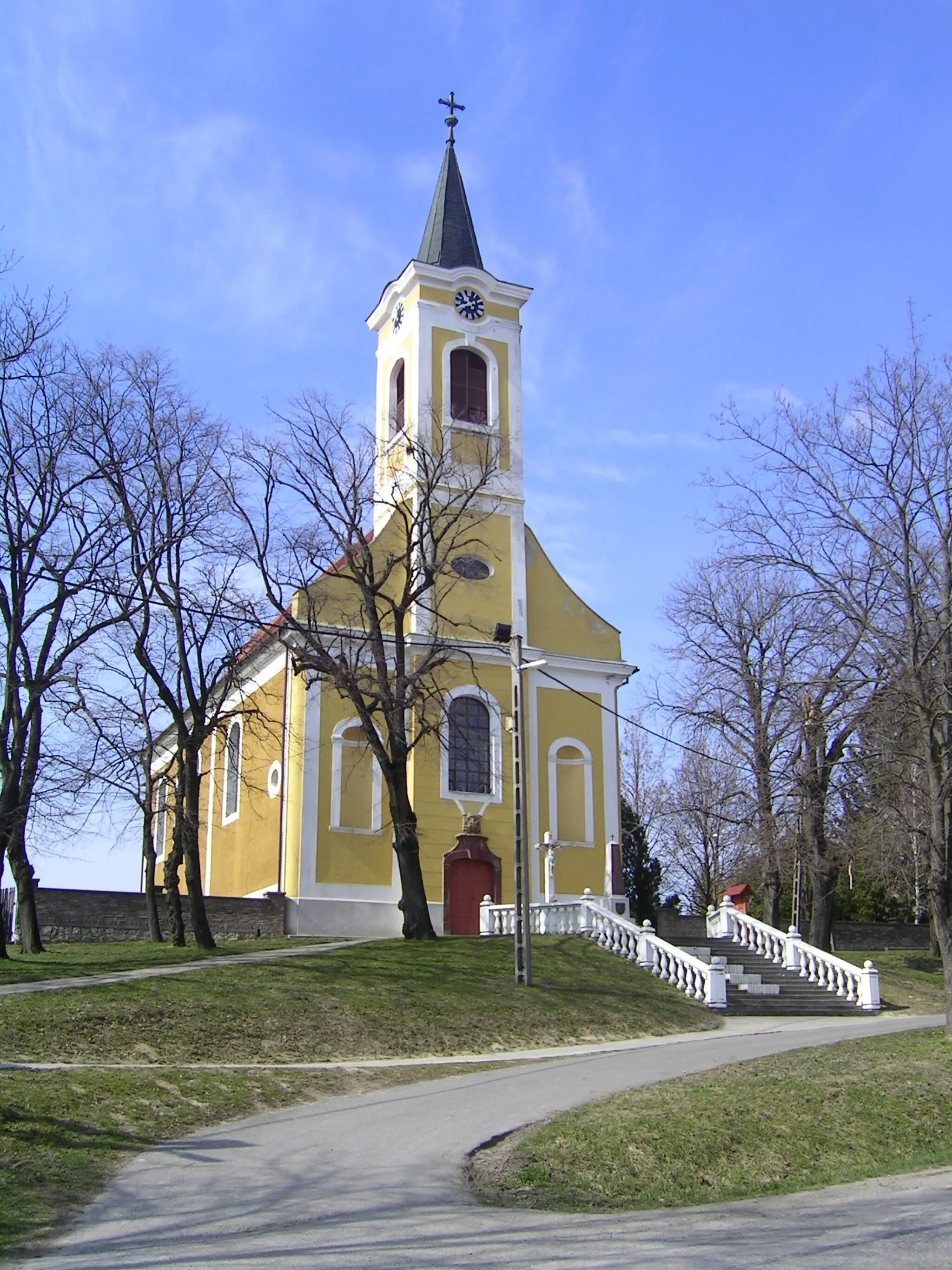 Photo showing: Roman catholic church in Lánycsók, Hungary