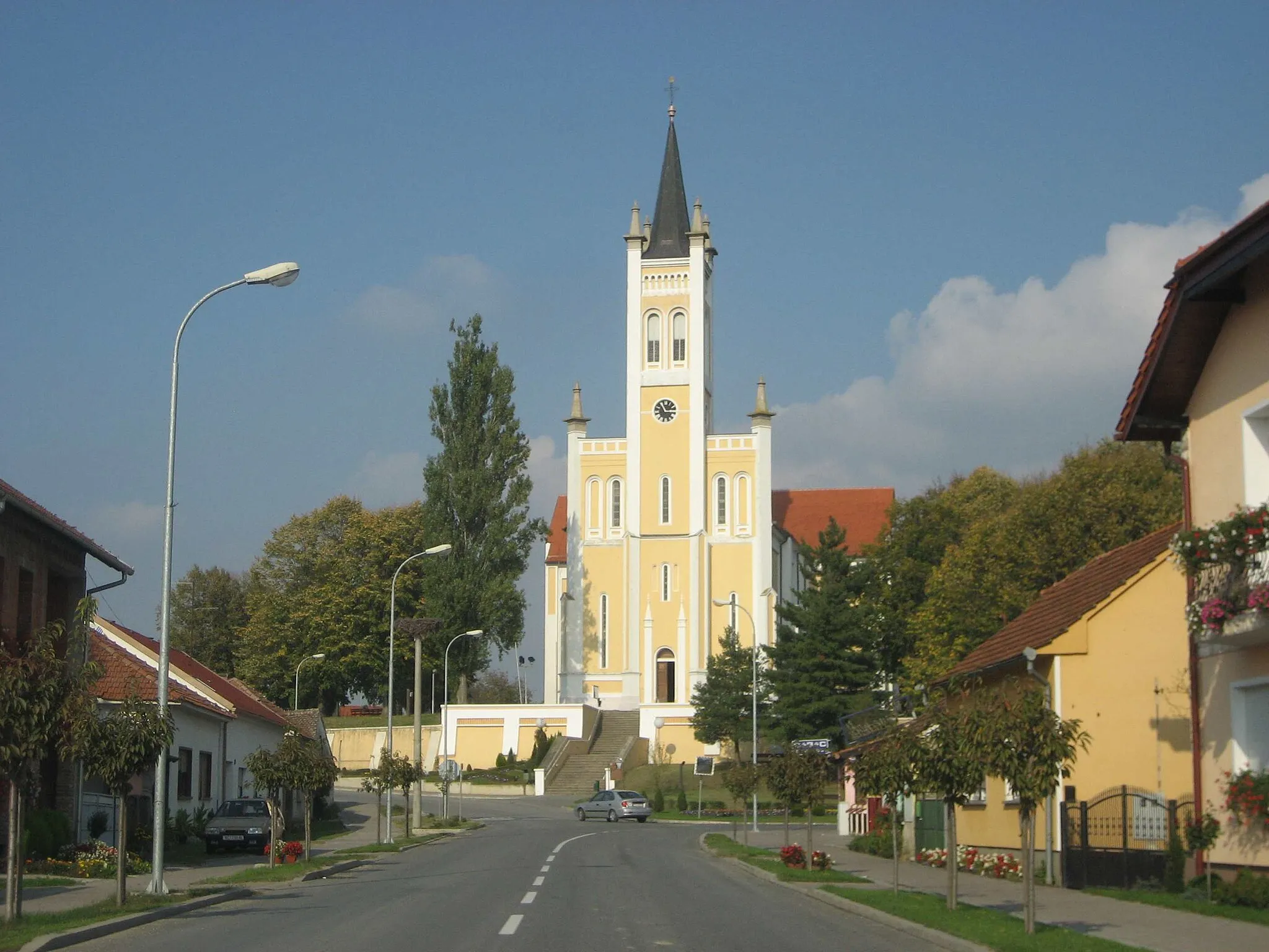 Photo showing: Church of the Assumption of the Blessed Virgin Mary in Molve, Croatia