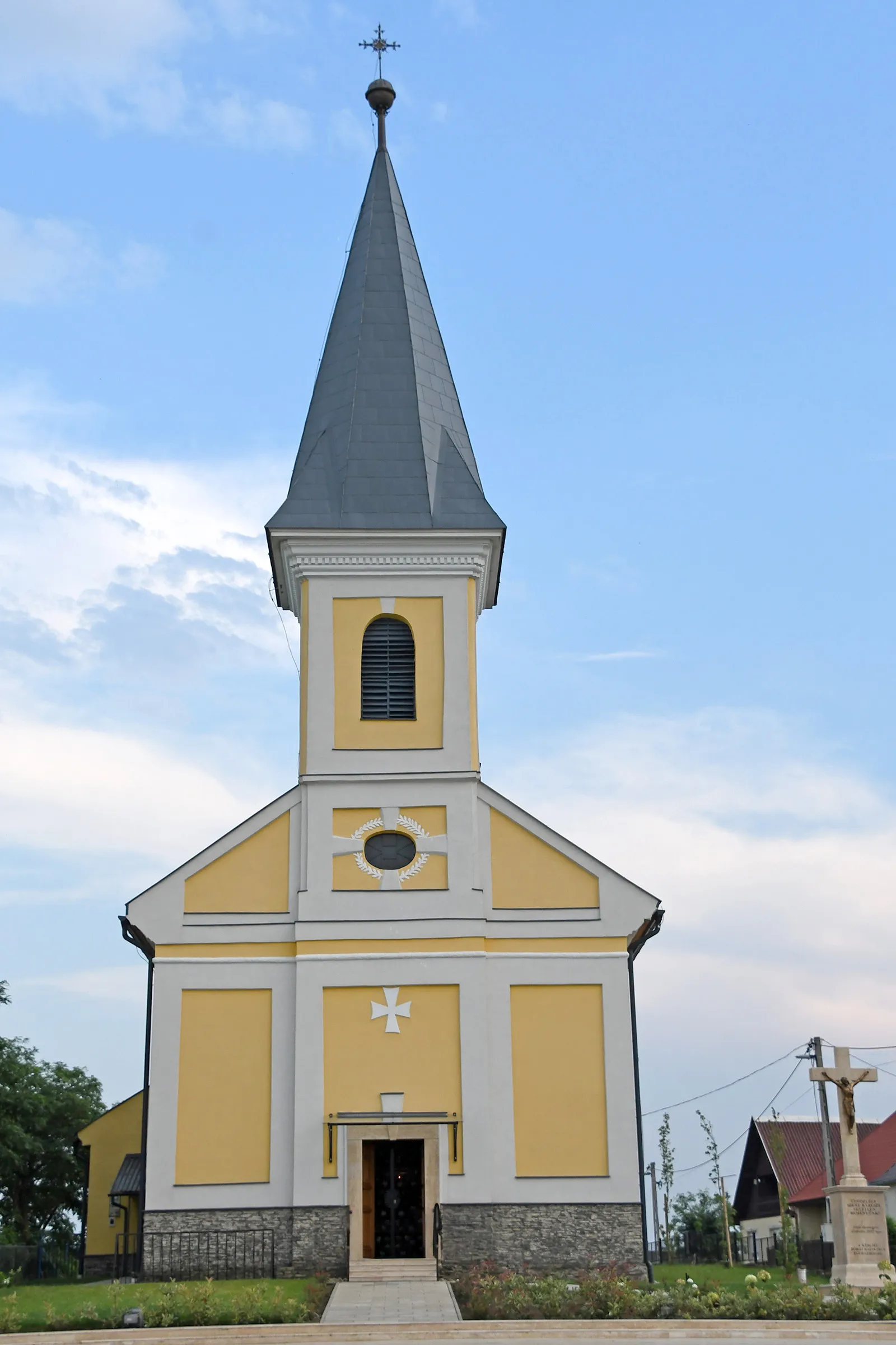 Photo showing: Roman Catholic church in Kékcse, Hungary