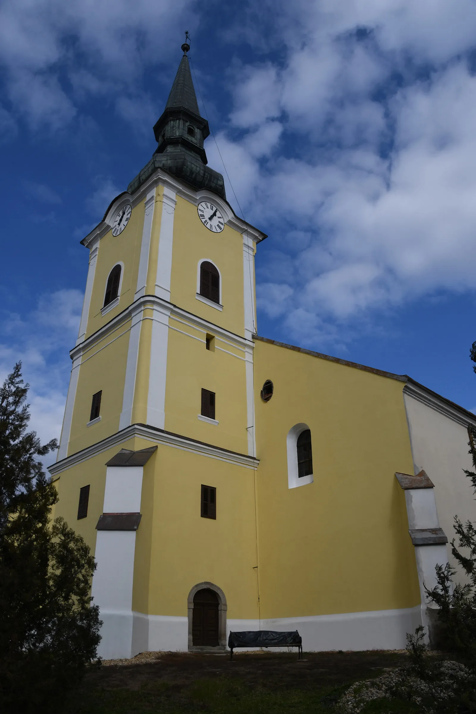 Photo showing: Calvinist church in Nádudvar, Hungary