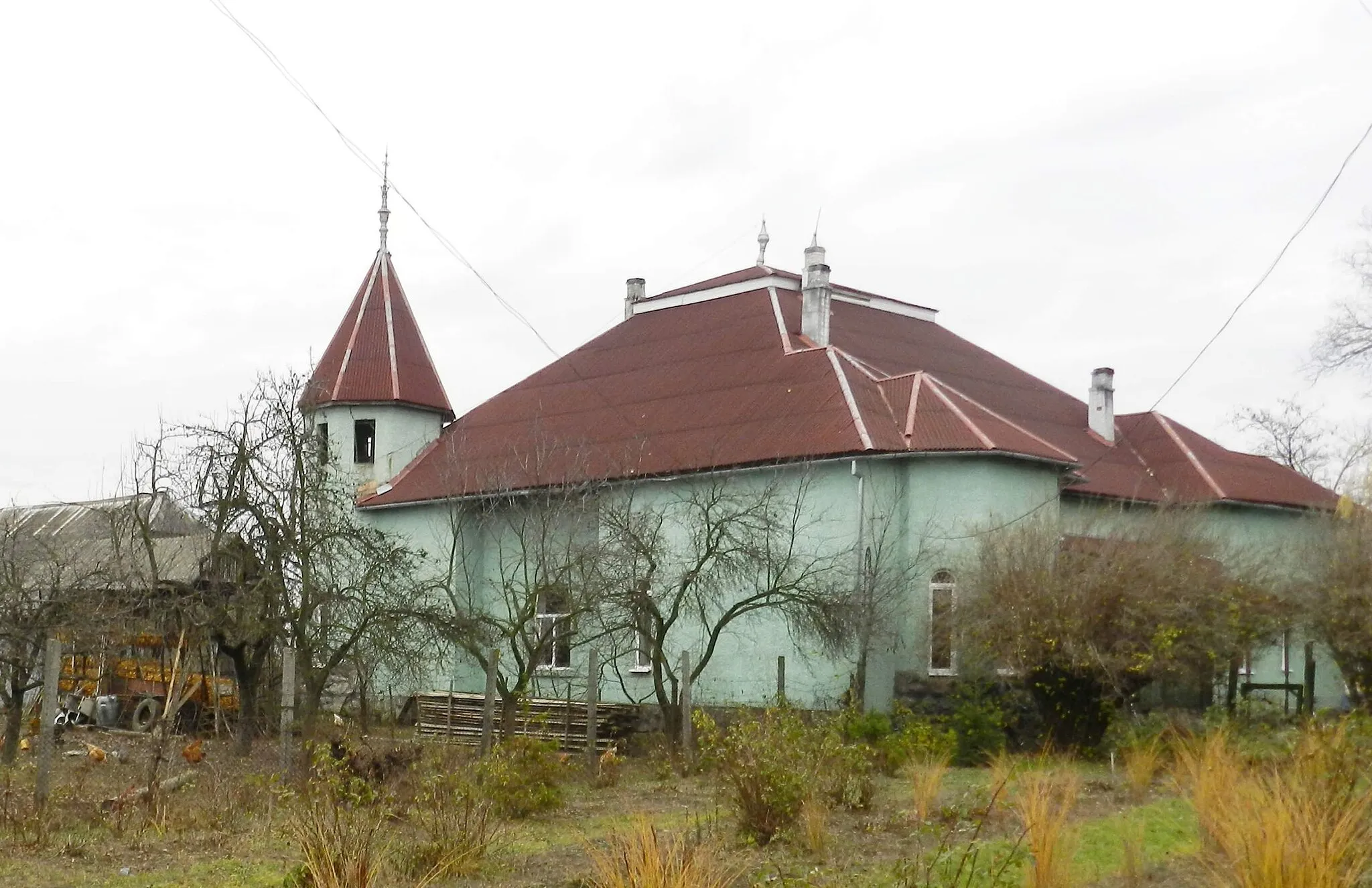 Photo showing: Колишня садиба Лоняї, нині - корпус школи