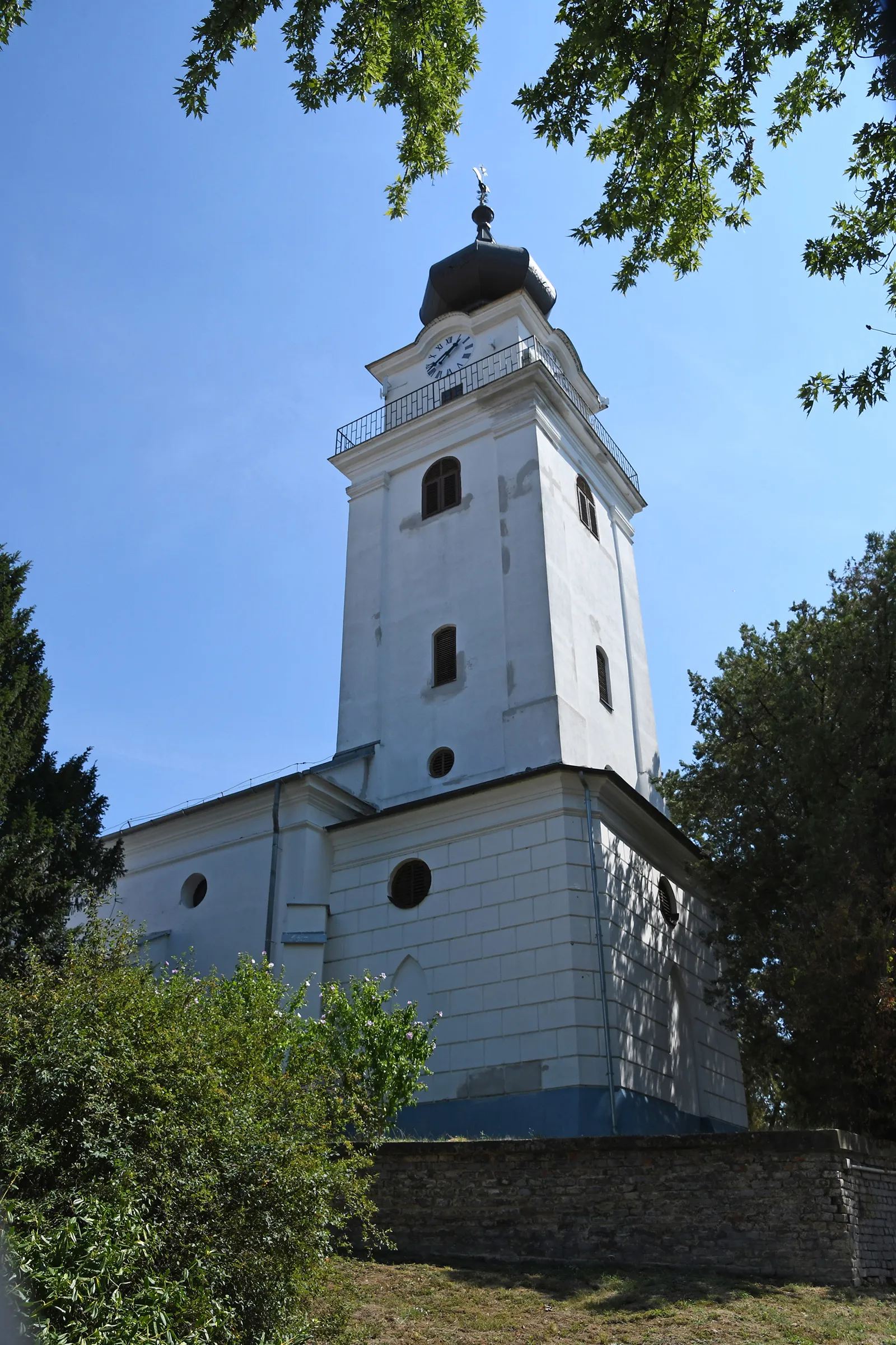 Photo showing: Calvinist church in Konyár, Hungary