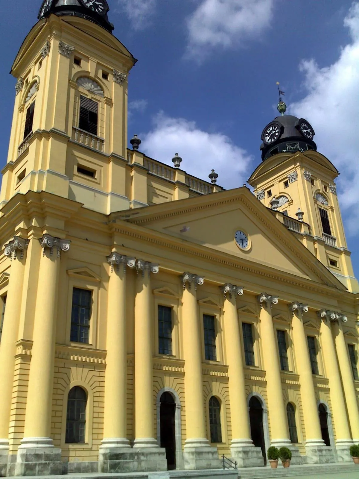 Photo showing: A debreceni Nagytemplom közelről (A closeup of the Great Church of Debrecen)