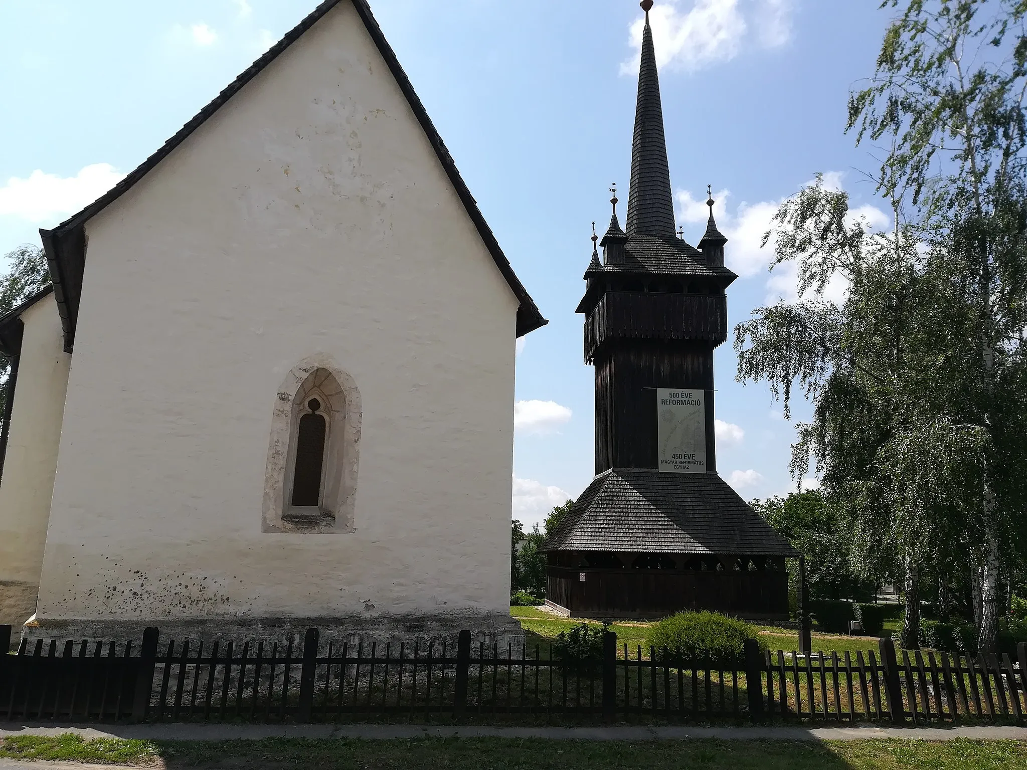 Photo showing: Calvinist church in Vámosatya, Hungary