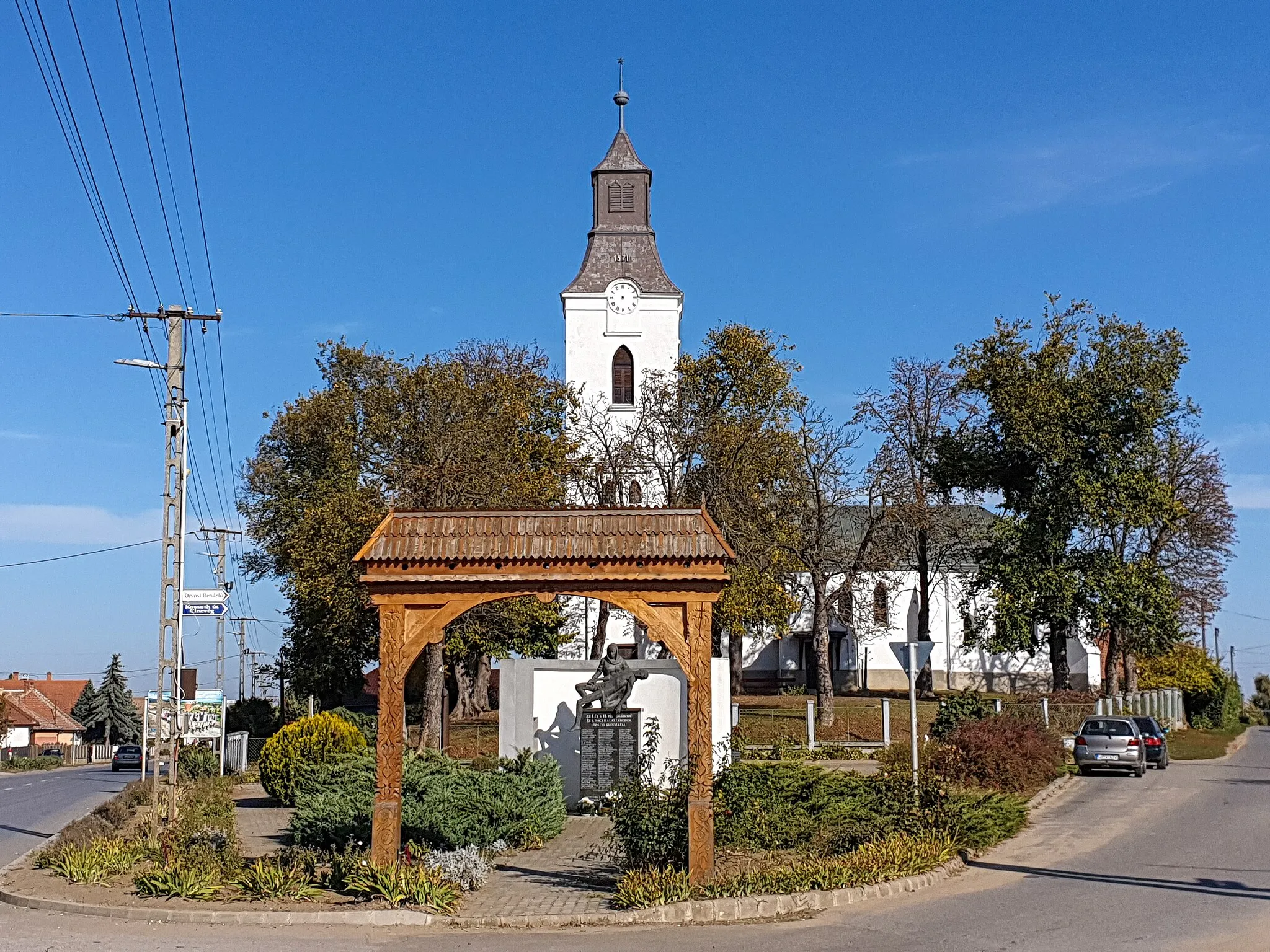 Photo showing: Az ópályi református templom