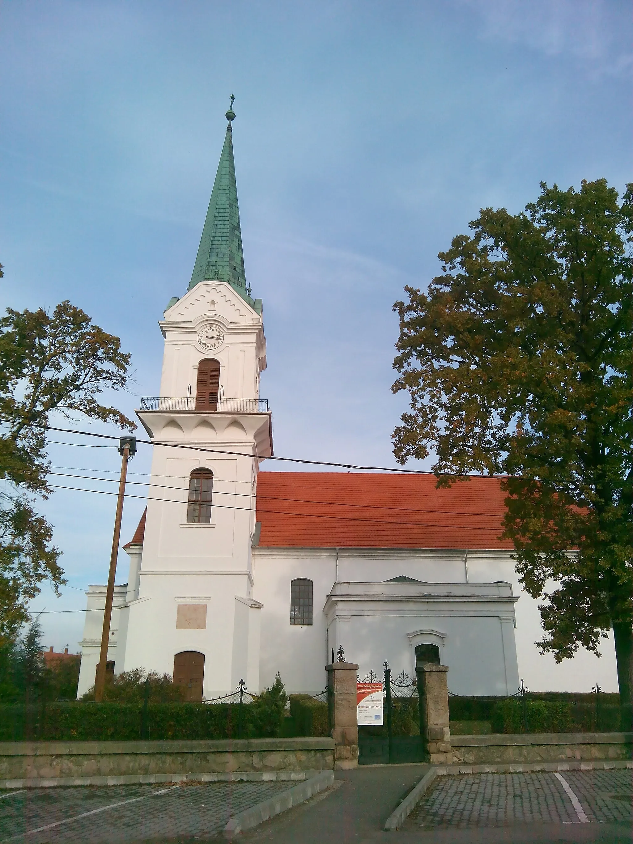 Photo showing: Jászkisér református templom