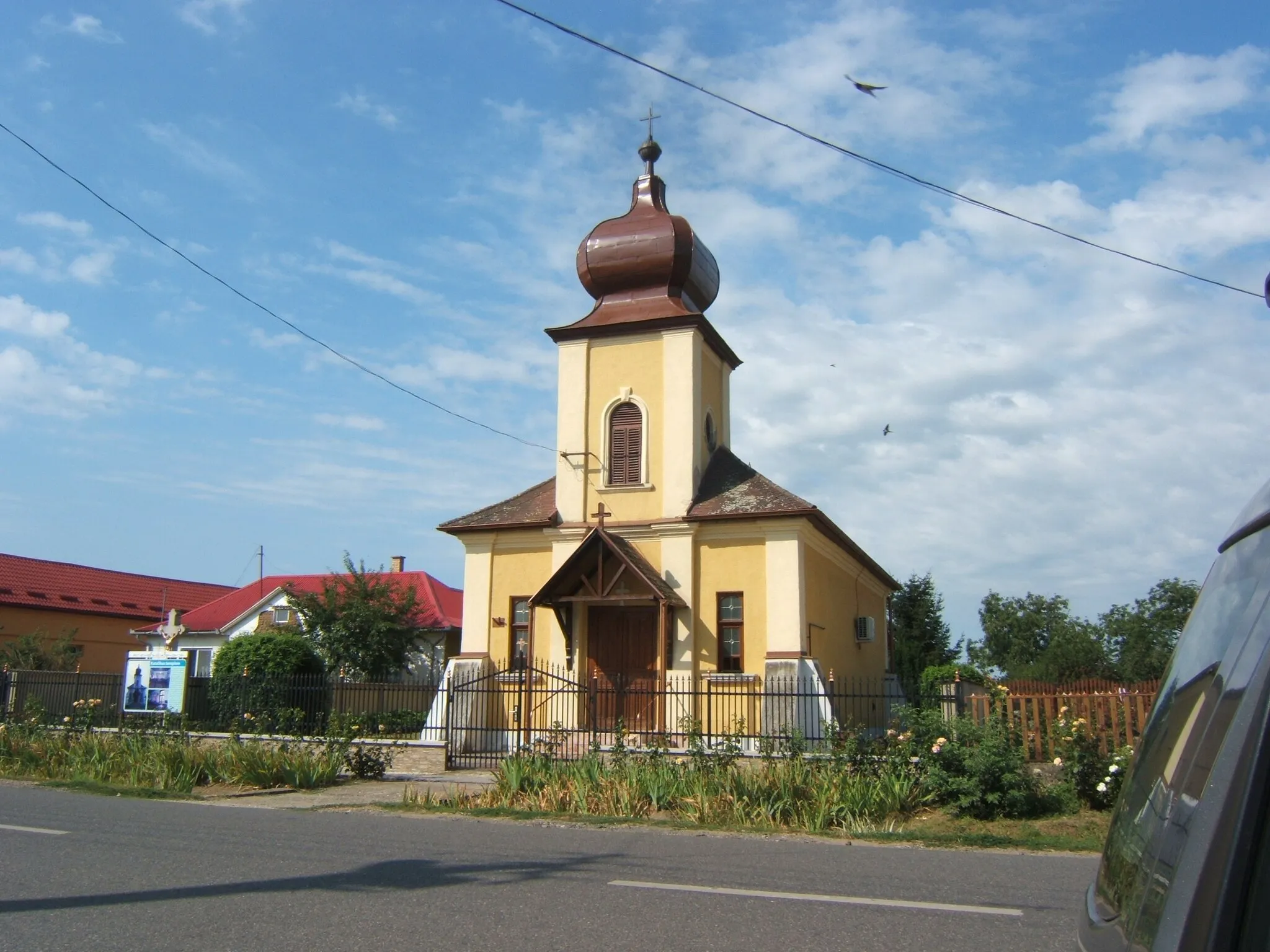 Photo showing: Gyulaháza, templom