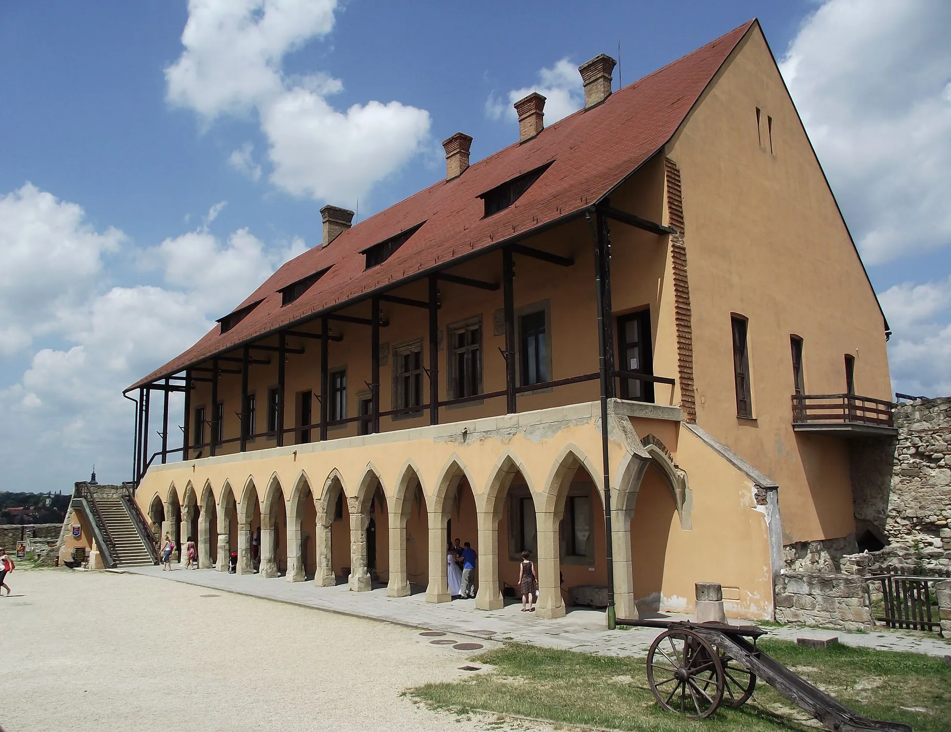 Photo showing: Eger, vár, gótikus palota