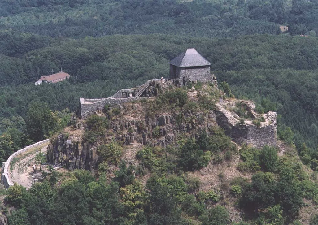 Photo showing: Castle of Salgó - Salgótarján - Hungary - Europe