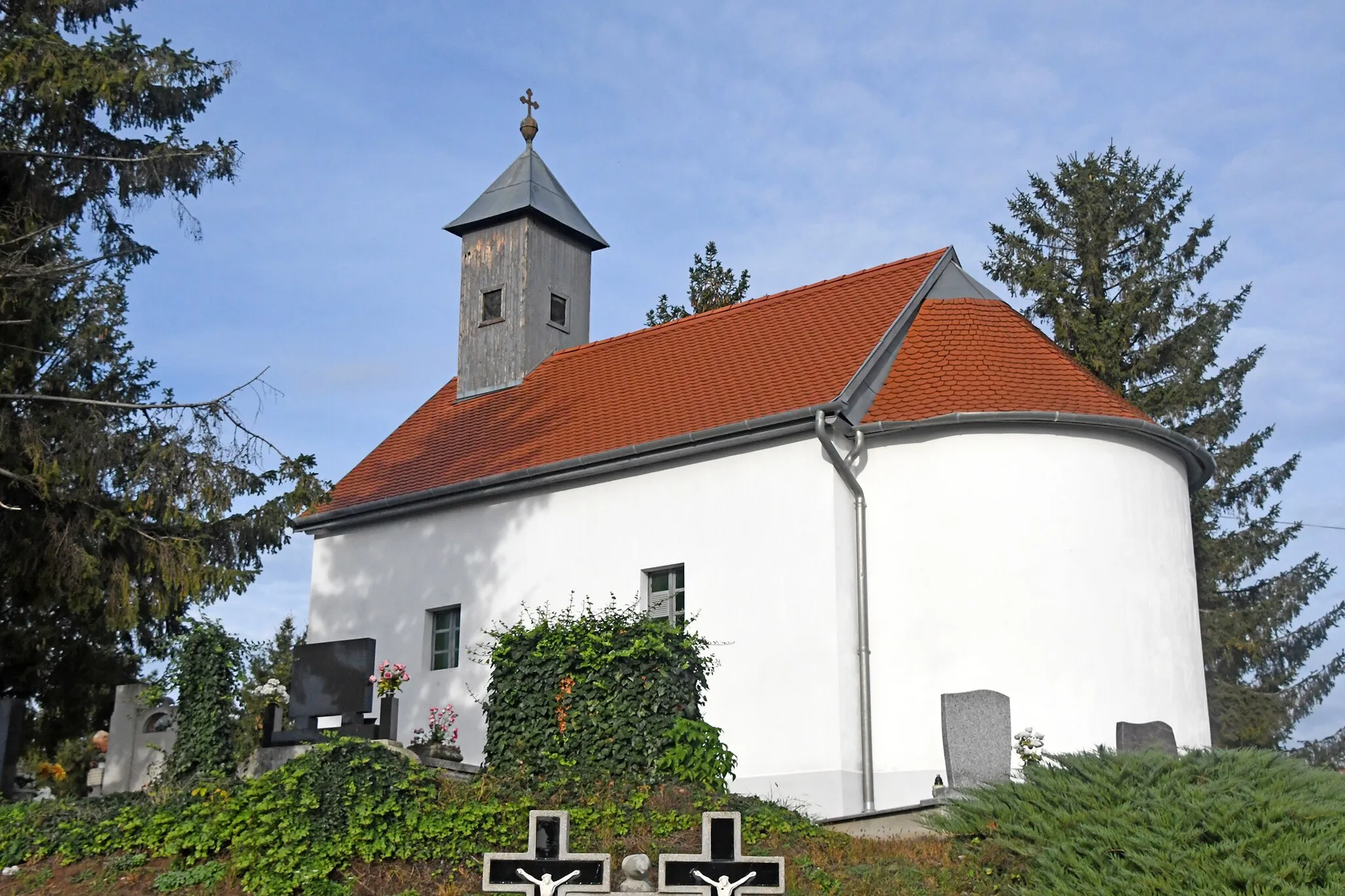 Photo showing: Cemetery in Feldebrő, Hungary