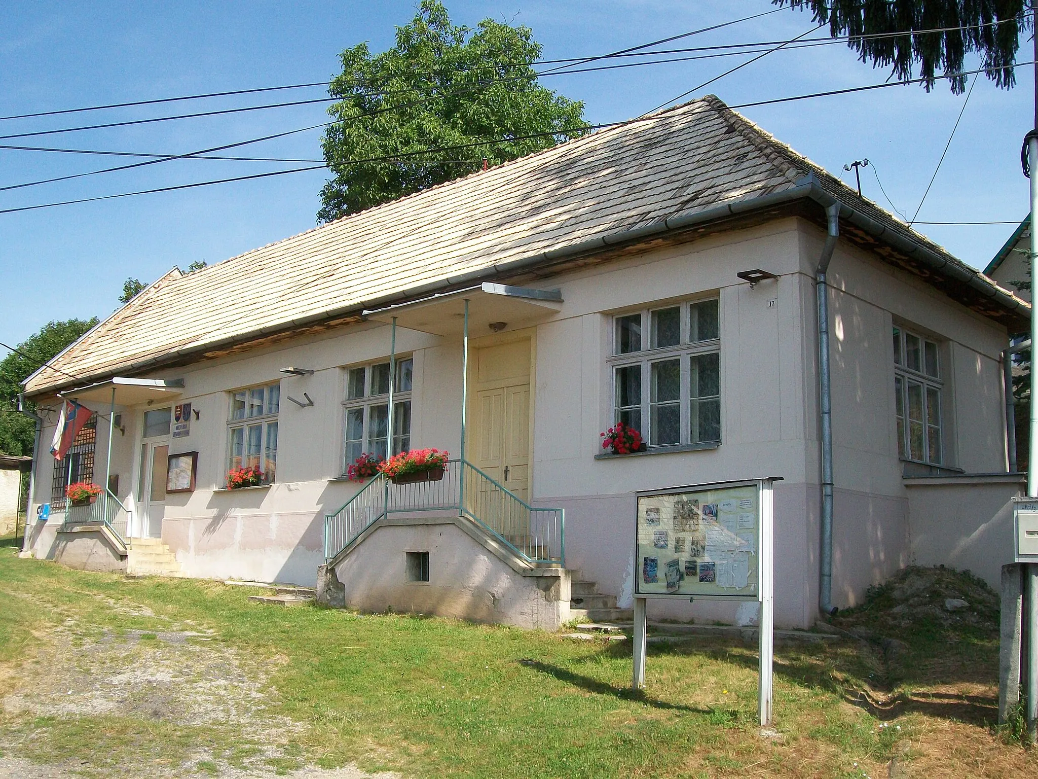 Photo showing: Municipal Office in Gregorova Vieska