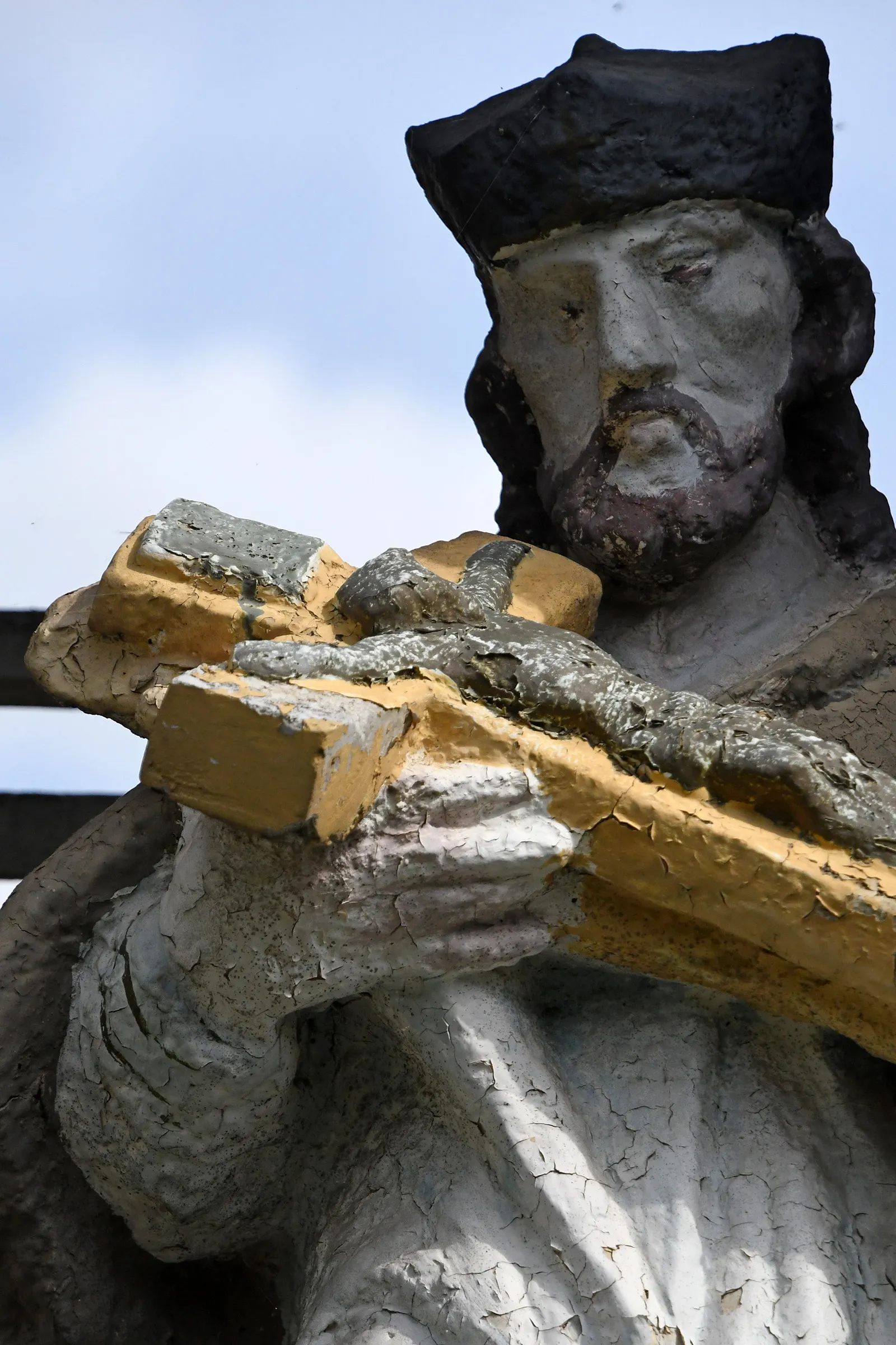 Photo showing: Statue of Saint John of Nepomuk in Sečianky, Slovakia
