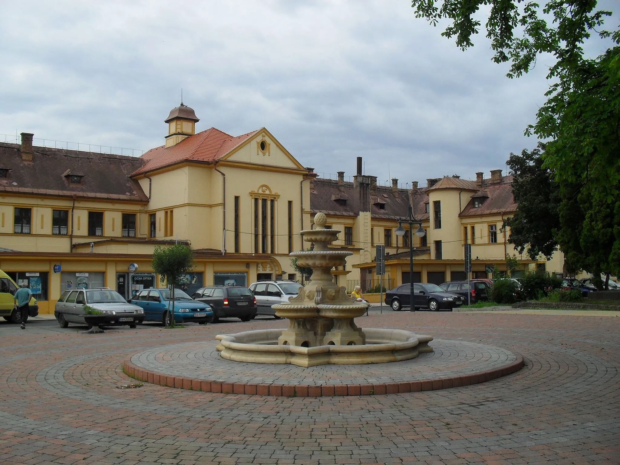 Photo showing: Tornalja - Fő tér