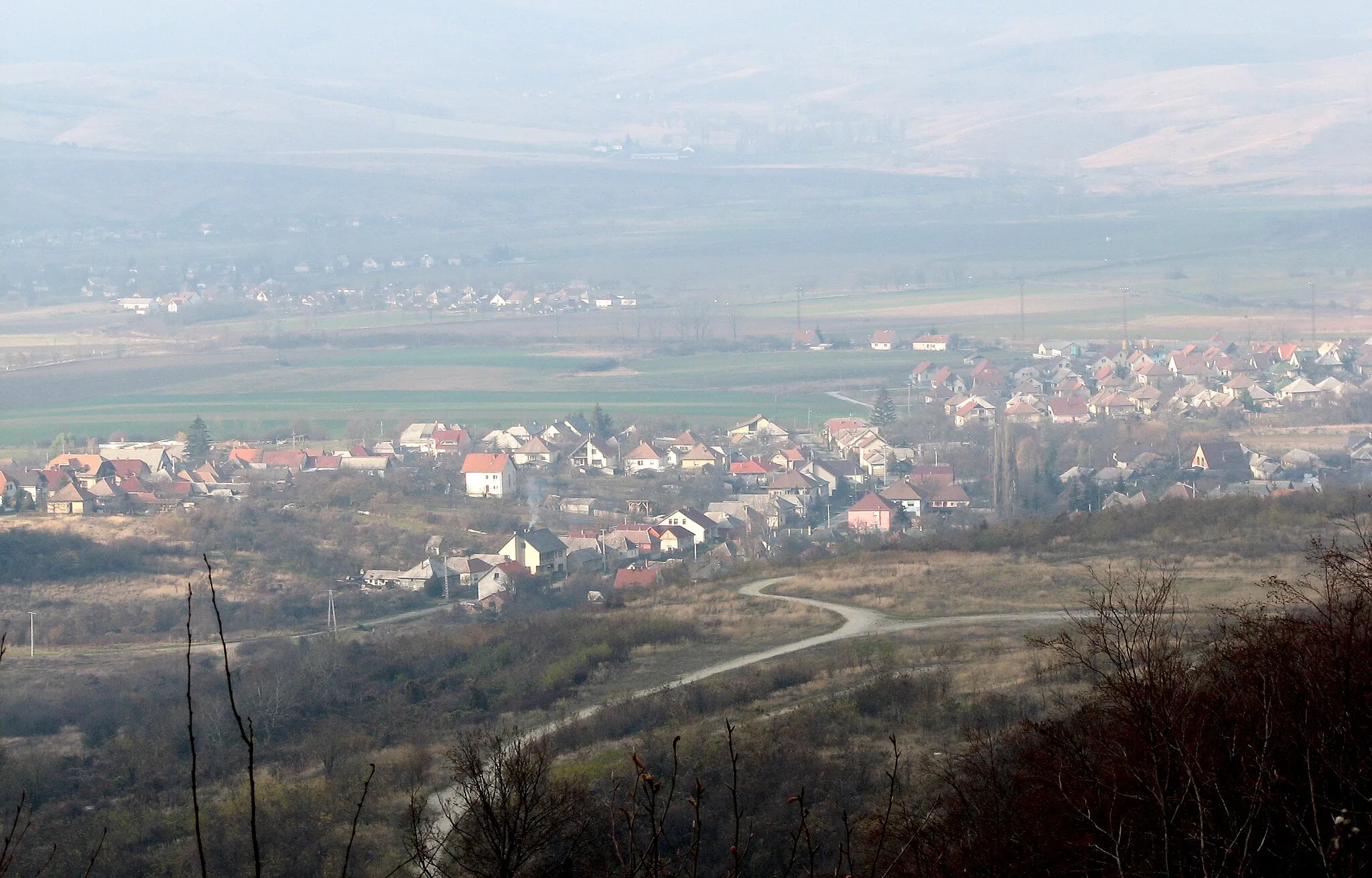 Photo showing: Bélapátfalva from the side of Bél-kő hill