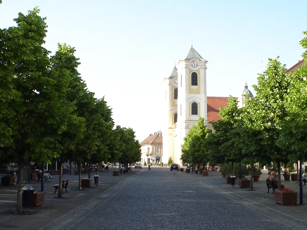 Photo showing: Main Square of Gyöngyös, Hungary