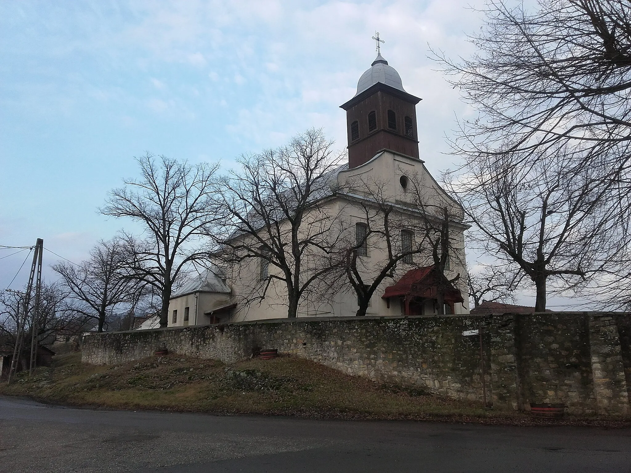 Photo showing: Roman Catholic Church of Erdőhorváti, Hungary, built in 1787.