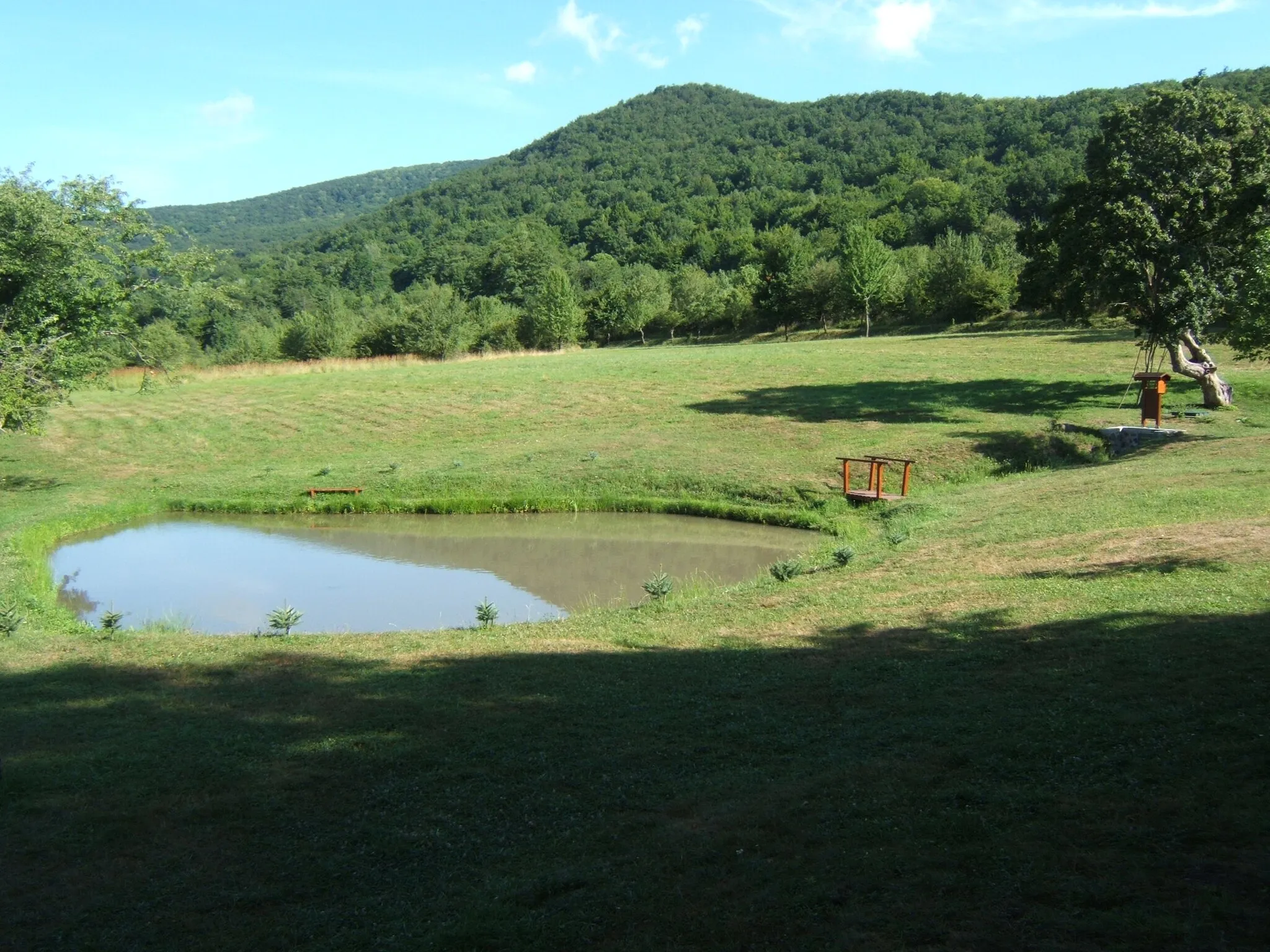 Photo showing: Háromhuta, Pálos-forrás