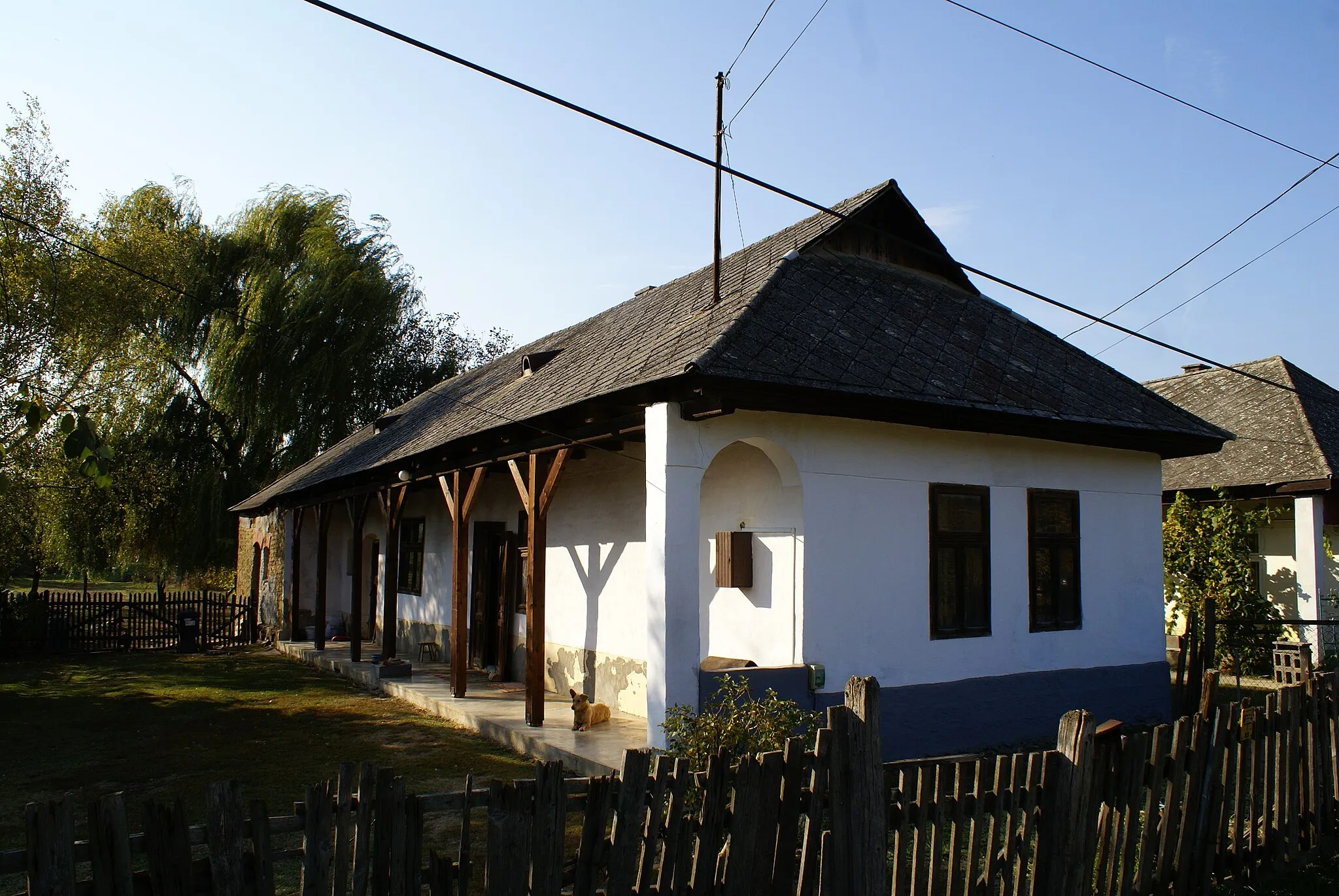 Photo showing: Népi lakóház, Baktakék