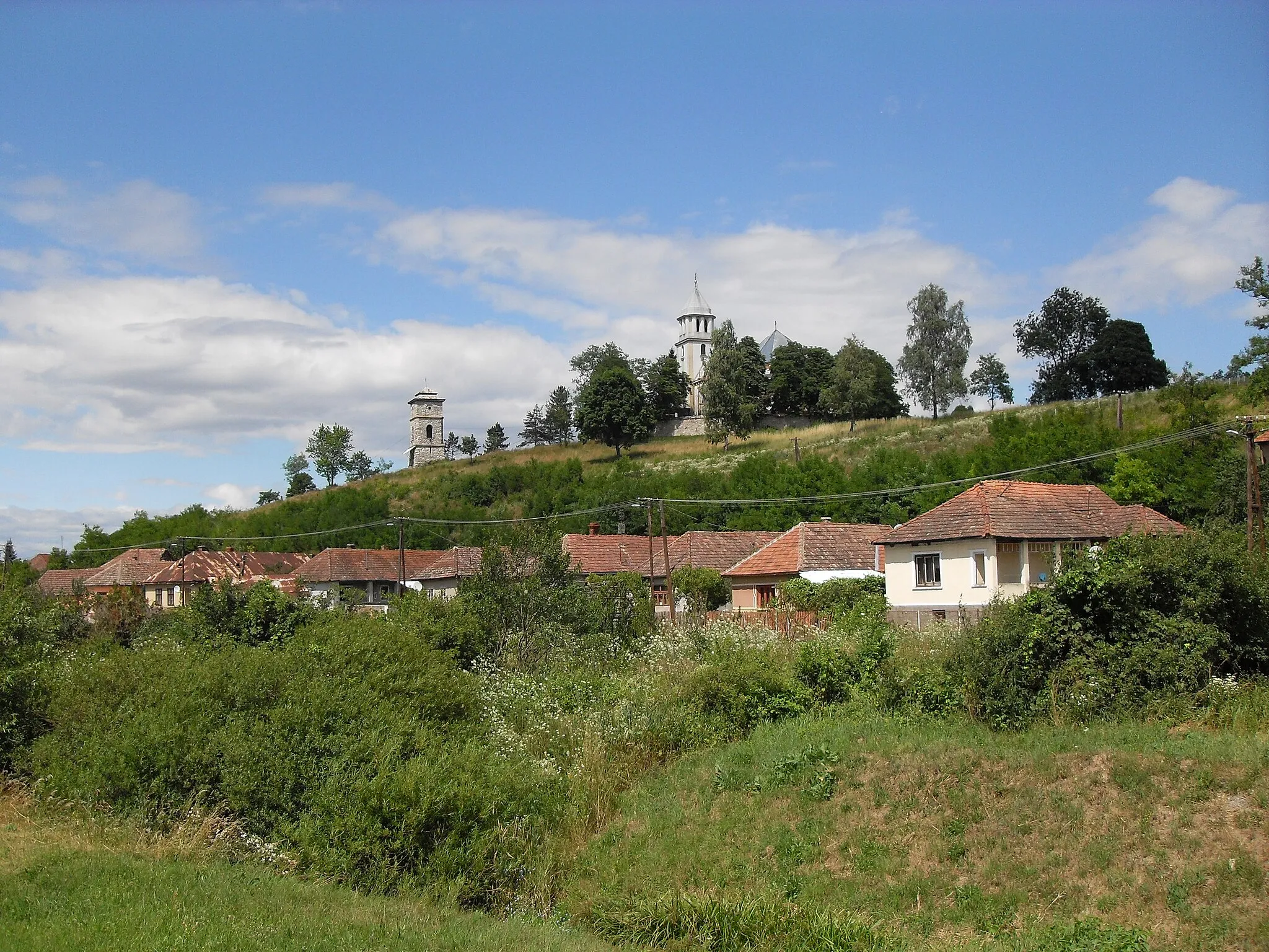 Photo showing: Rakaca délnyugat felől nézve