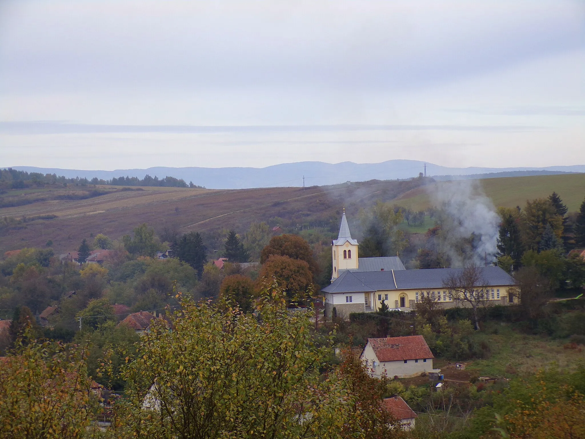 Photo showing: Rakacaszendi görögkatolikus templom és iskola