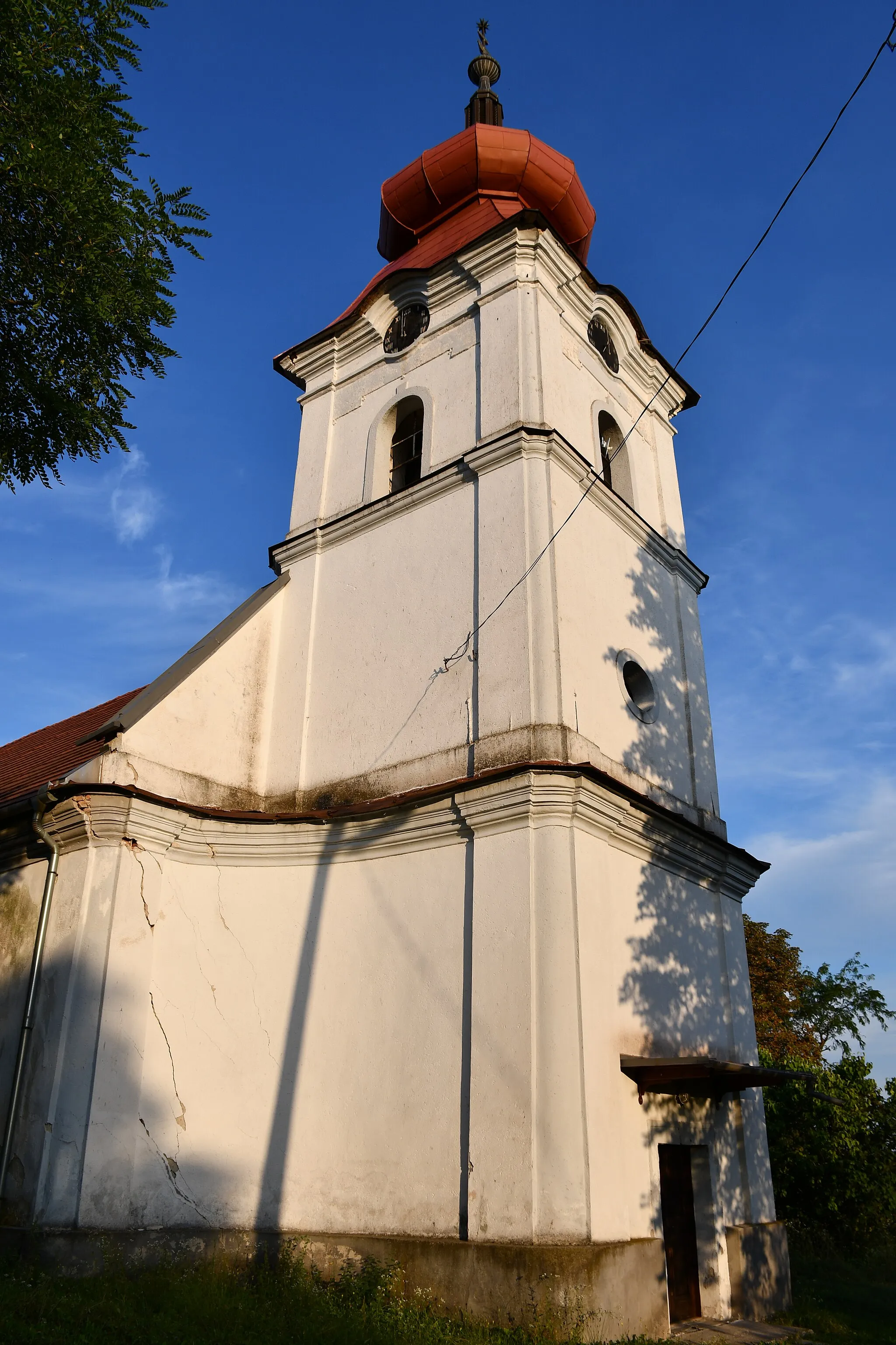 Photo showing: Alsószuha református temploma