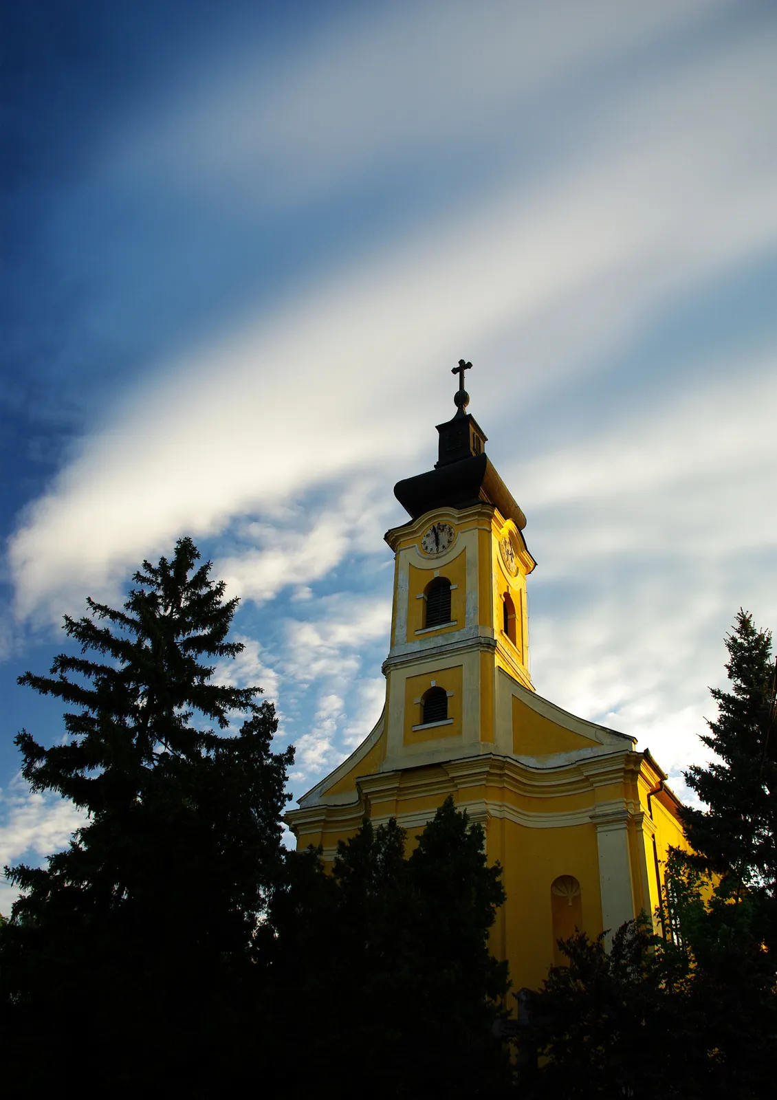 Photo showing: R. k. templom (Mindenszentek) (Gyöngyöstarján, Petőfi Sándor u.)