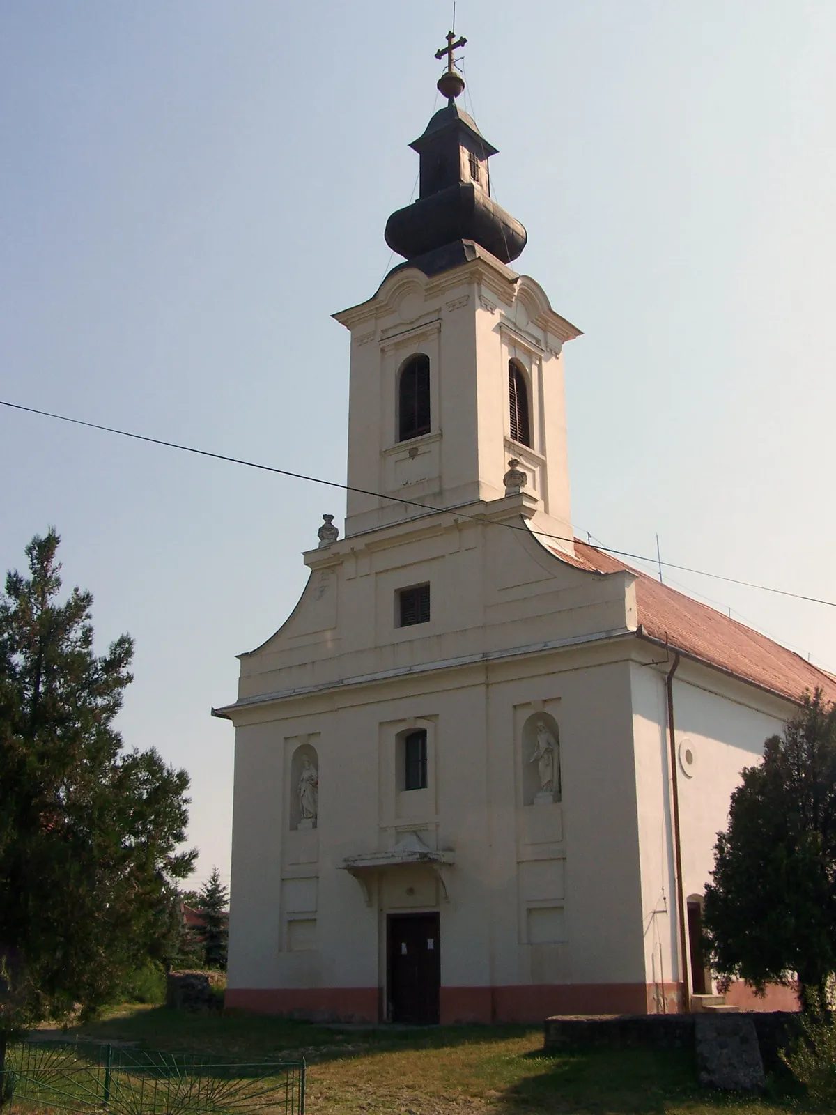 Photo showing: Római katolikus templom (Szent György) (Jobbágyi, Felszabadulás út 60.)