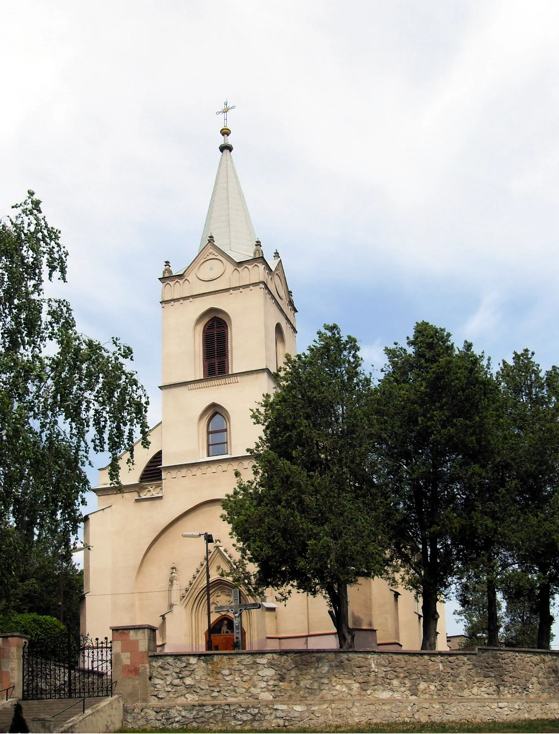 Photo showing: Mokrance, Rímskokatolícky kostol sv. Štefana Uhorského