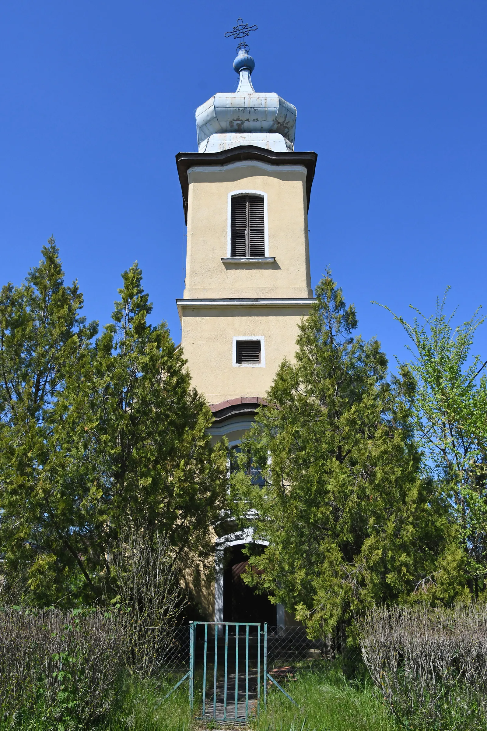 Photo showing: Roman Catholic church in Újlőrincfalva, Hungary