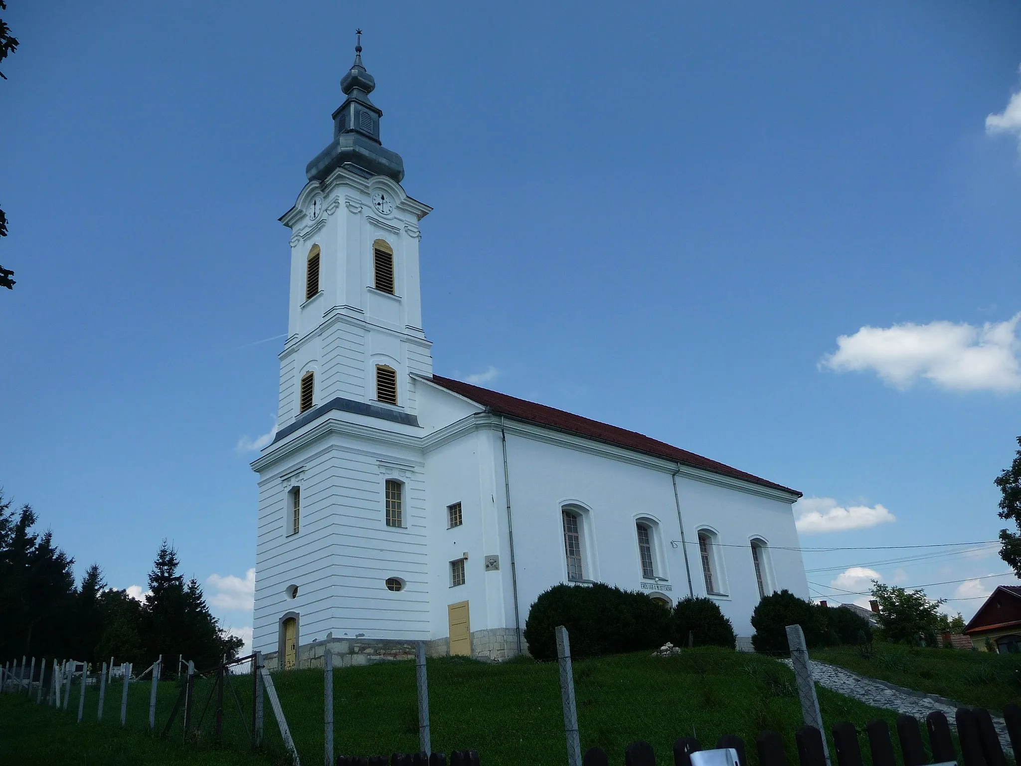 Photo showing: Sziráki evangélikus templom