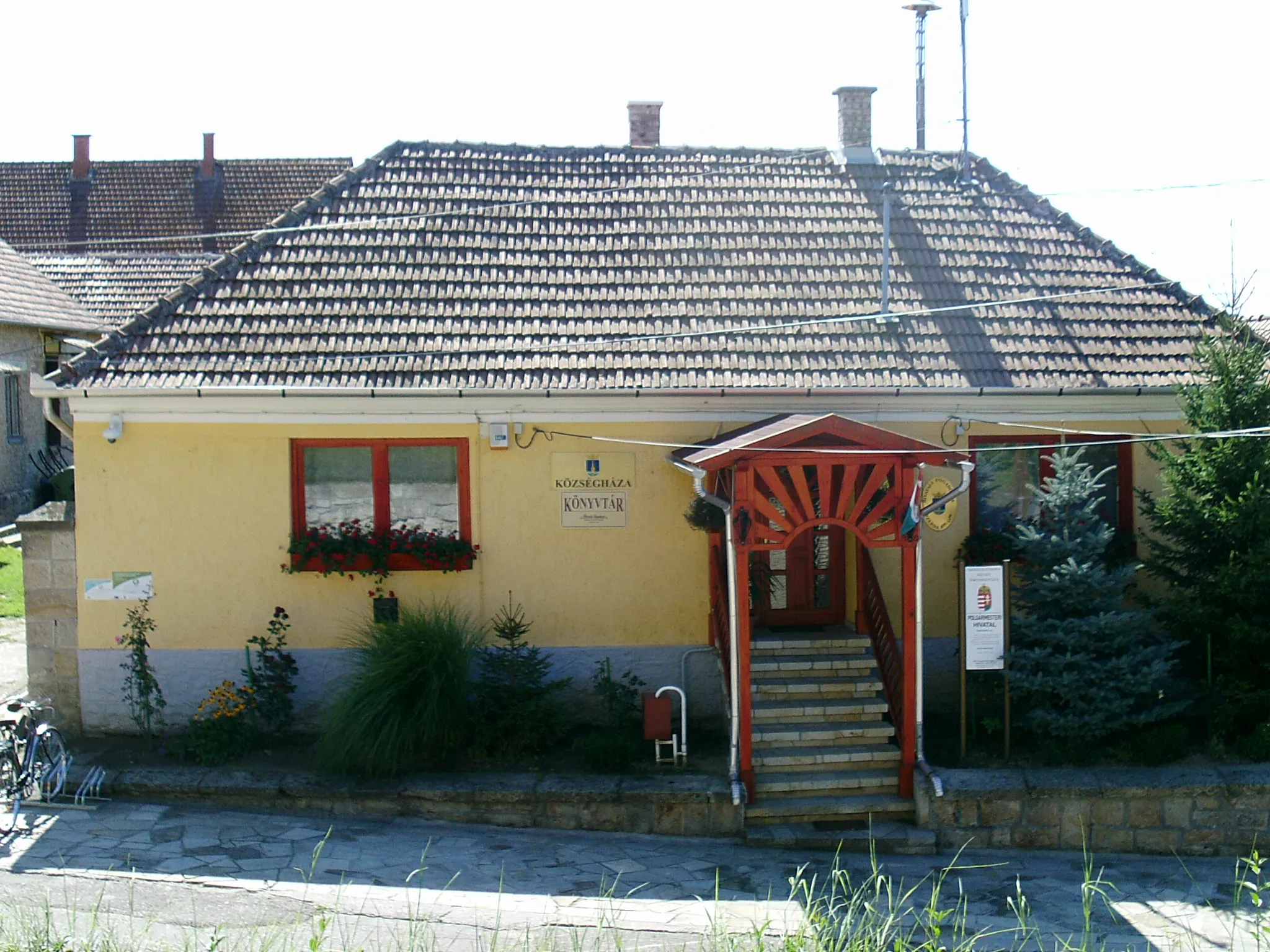 Photo showing: Town hall, Tarnaszentmária