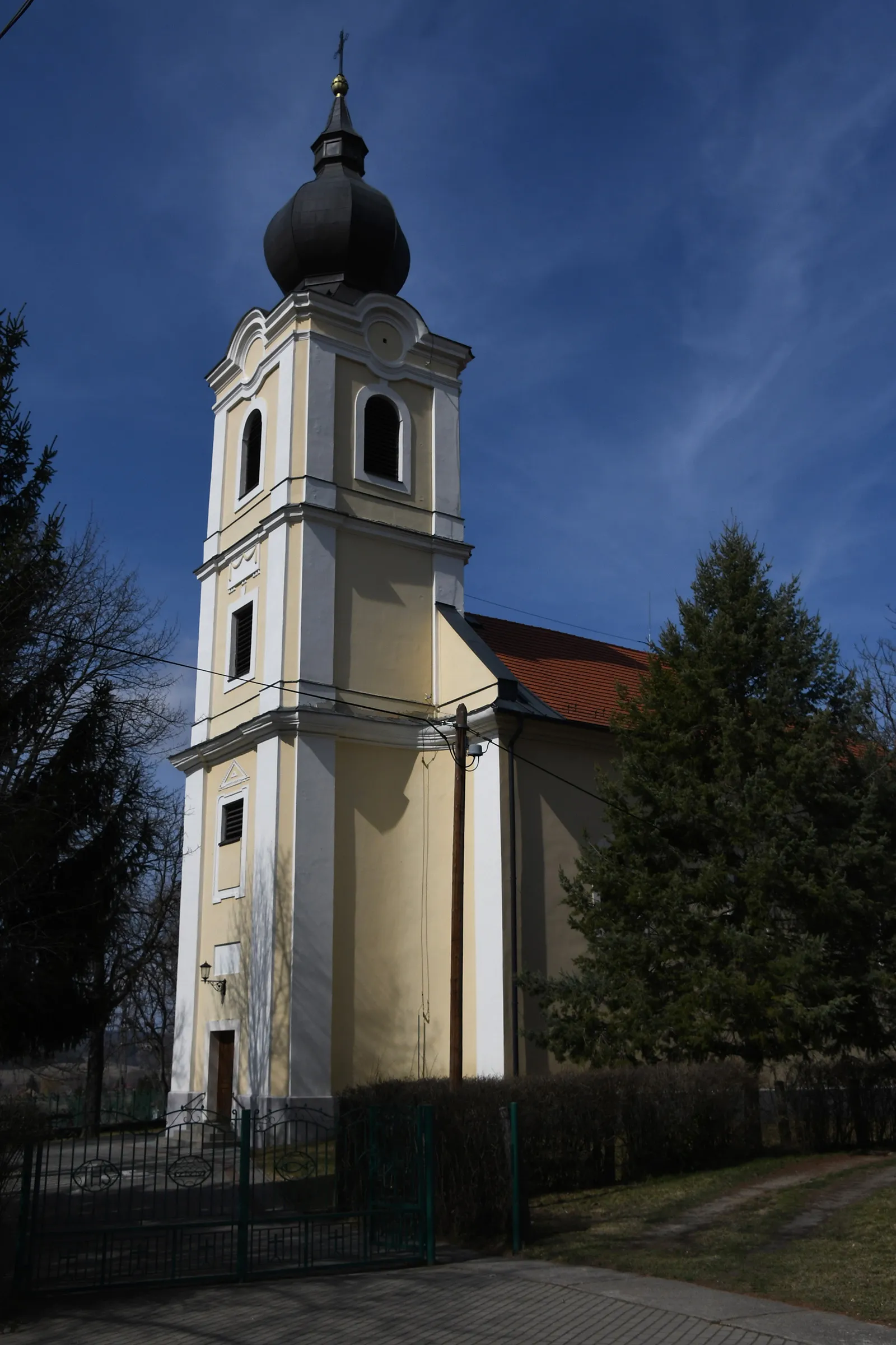 Photo showing: Roman Catholic church in Mátraderecske, Hungary