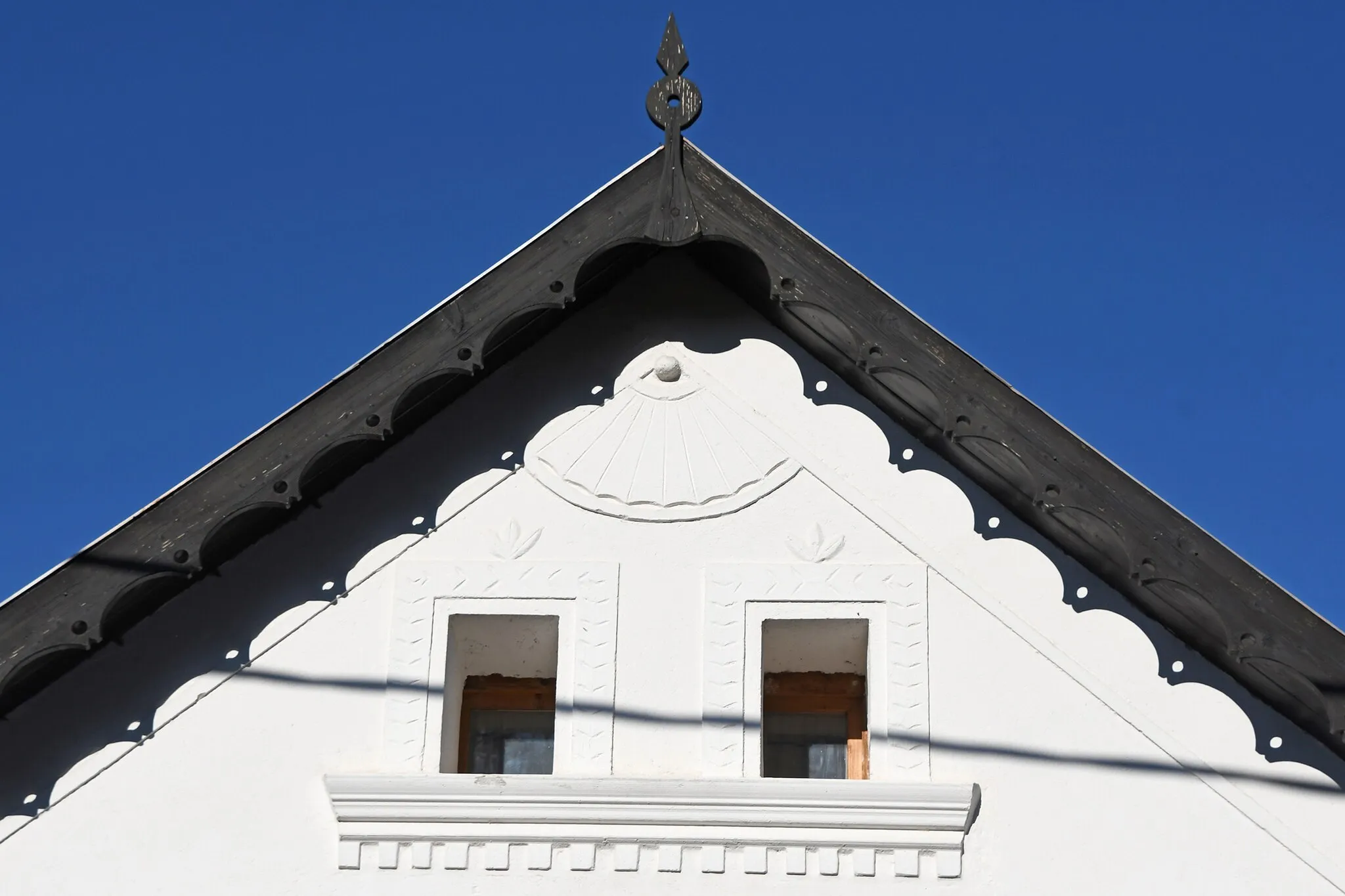 Photo showing: Traditional houses in Nagyvisnyó, Hungary