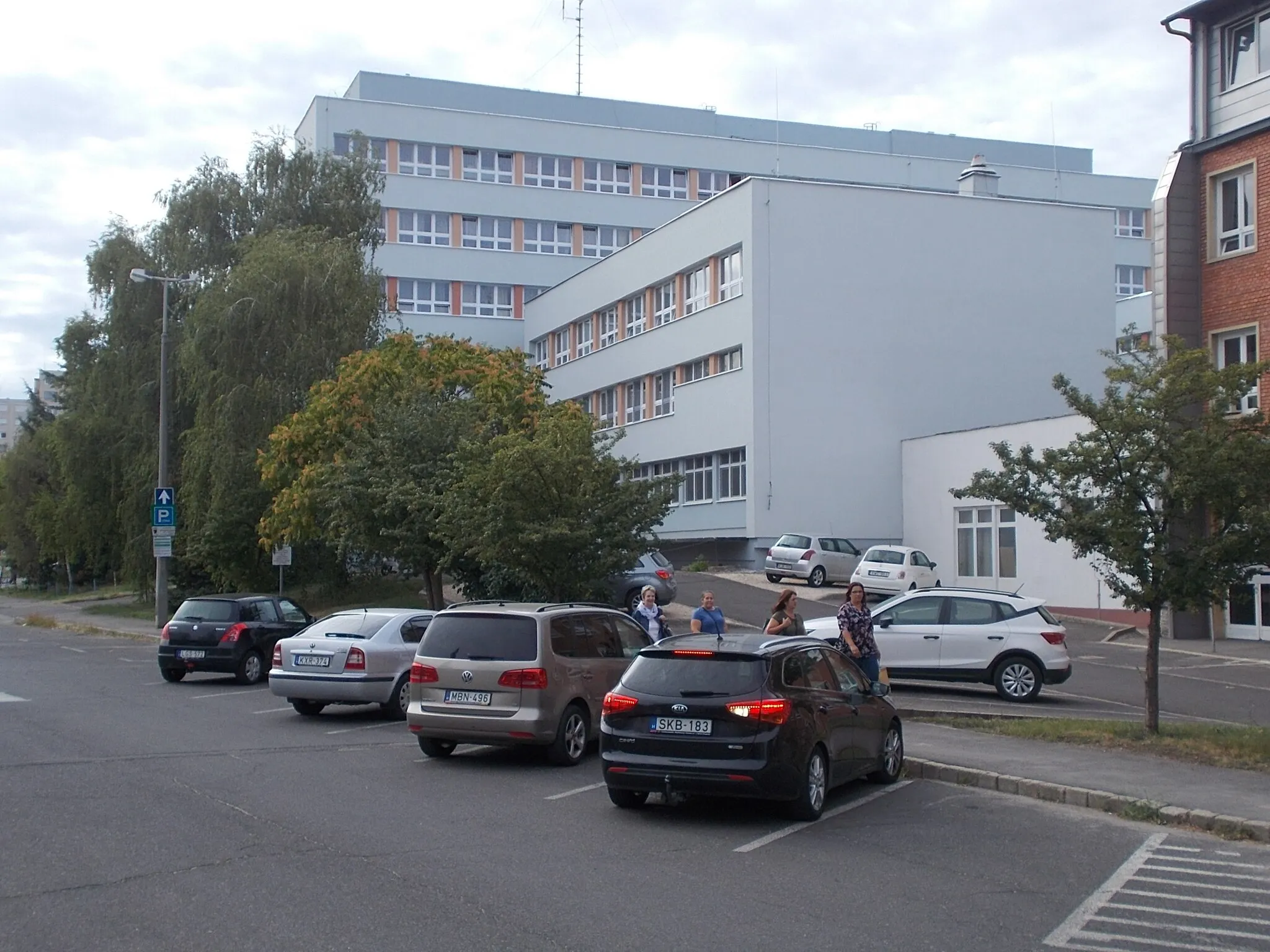 Photo showing: Miskolc Police Station. 2nd half of the  20th-century /c. 1960s 1970s/ - 4 Fábian kapu Vologda Street, Downtown, Miskolc, Borsod-Abaúj-Zemplén County, Hungary.