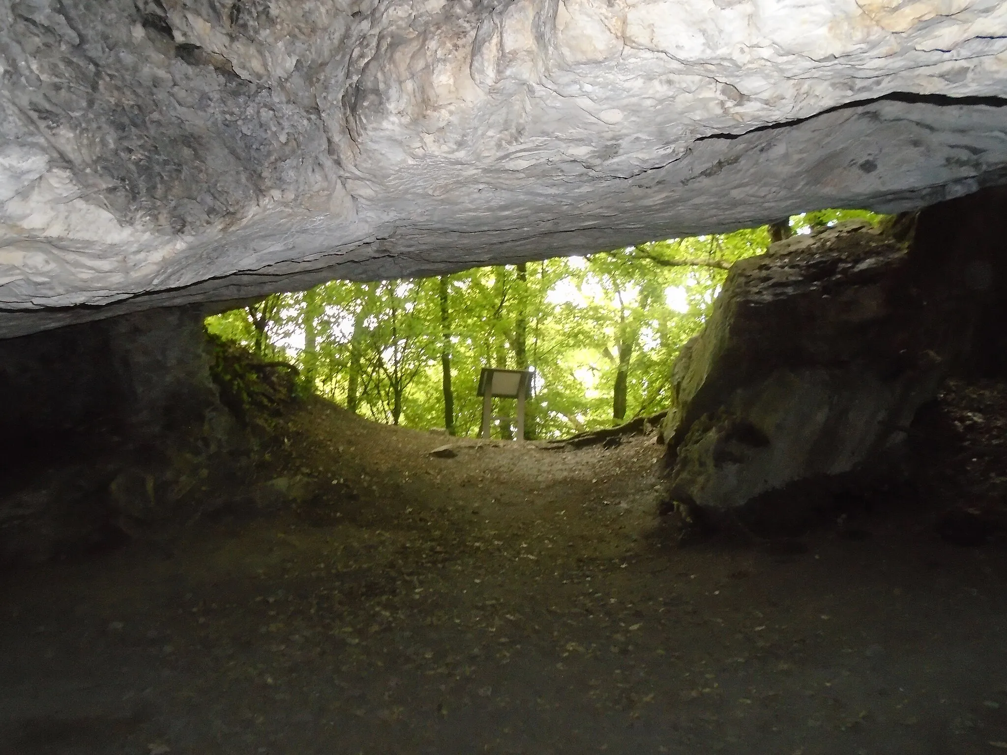 Photo showing: Bajnai Öreg Cave.