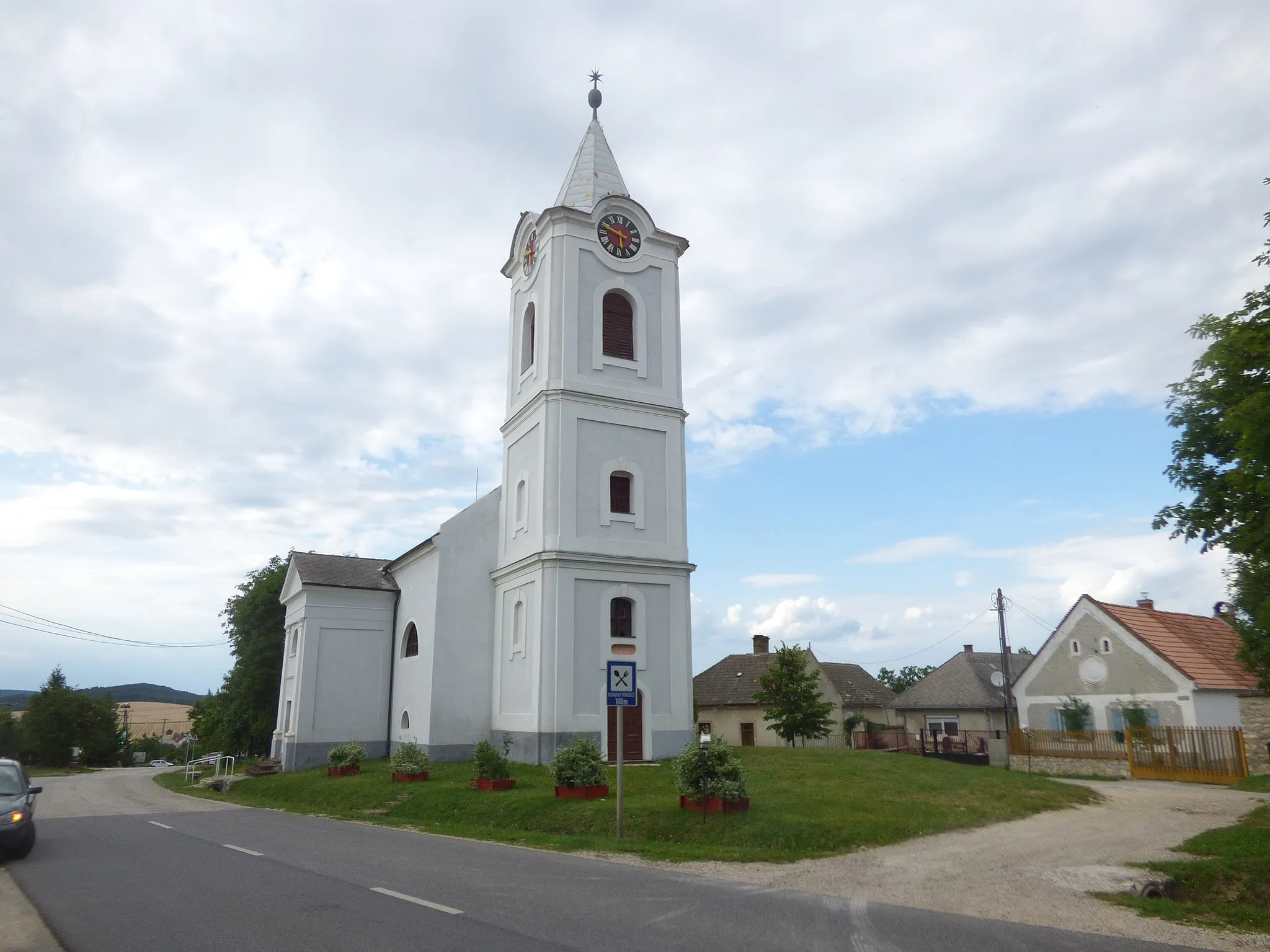 Photo showing: Tótvázsony, református templom